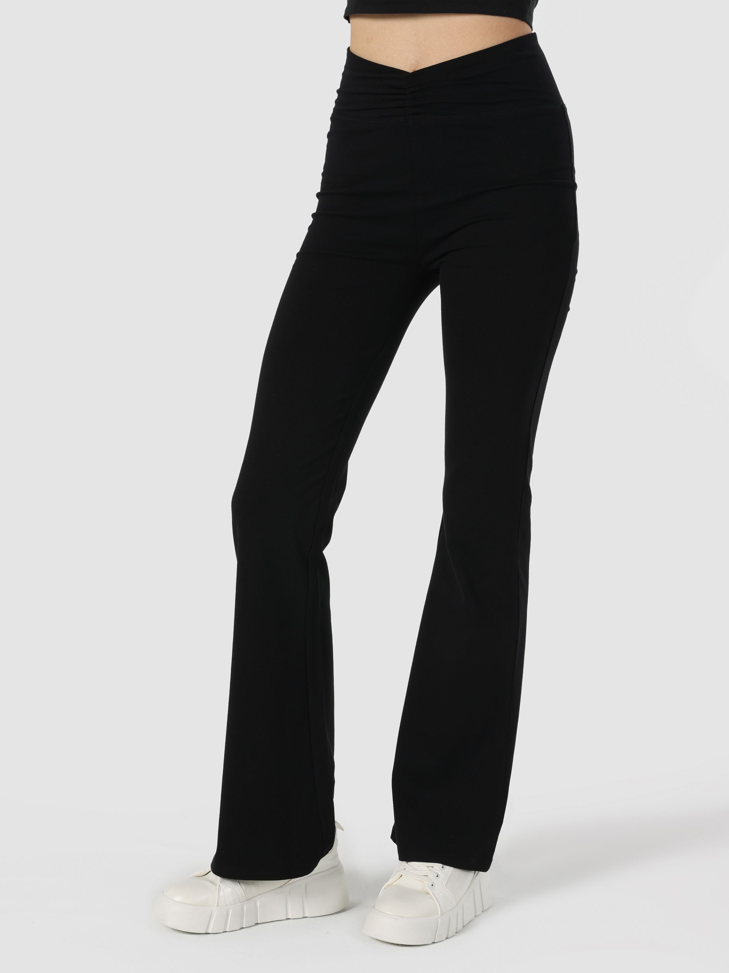Акція на Спортивні штани жіночі Colin's CL1063347-BLK XS Чорні від Rozetka