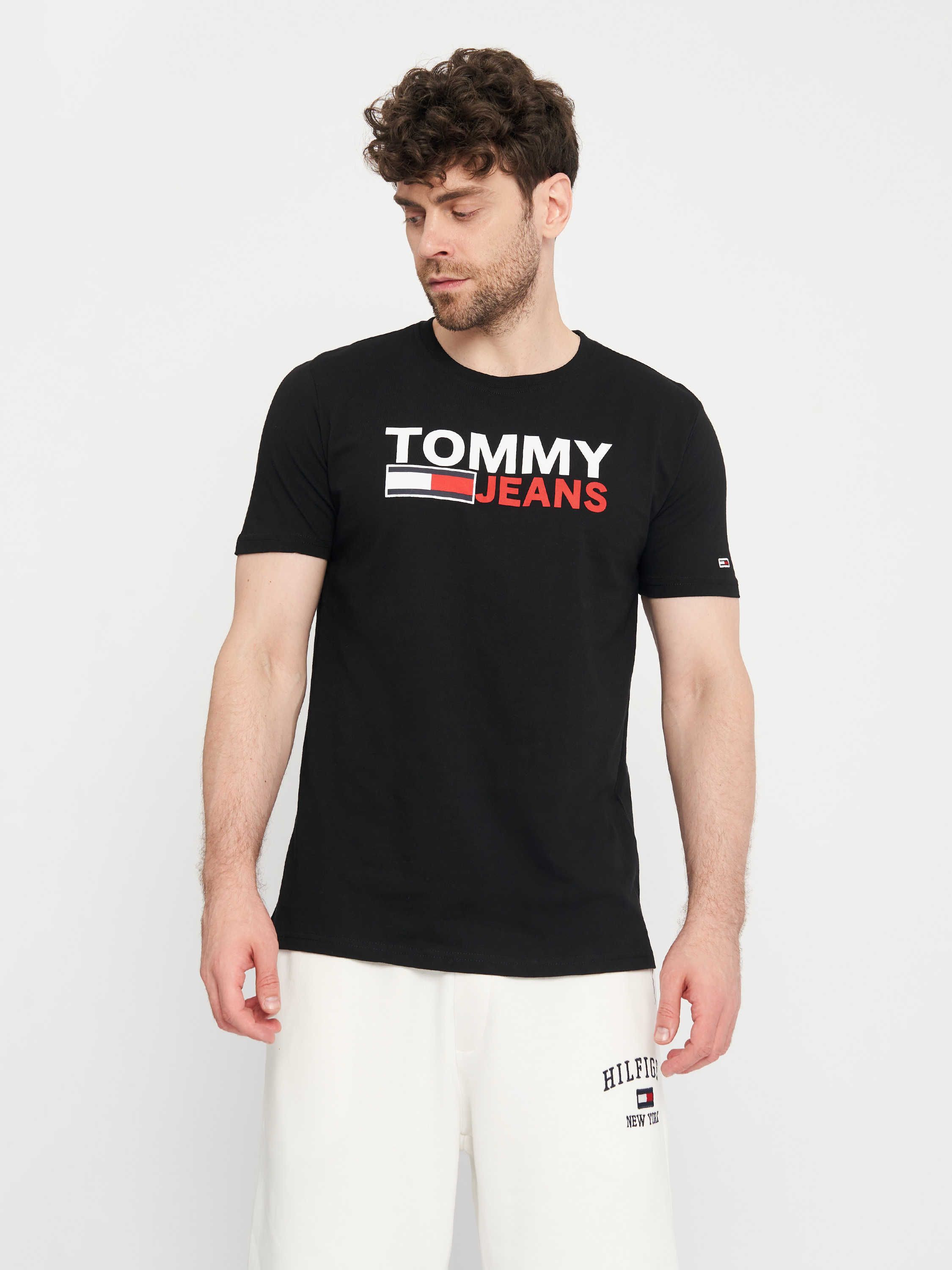 Акція на Футболка Tommy Hilfiger 11170 M 46 Чорна від Rozetka