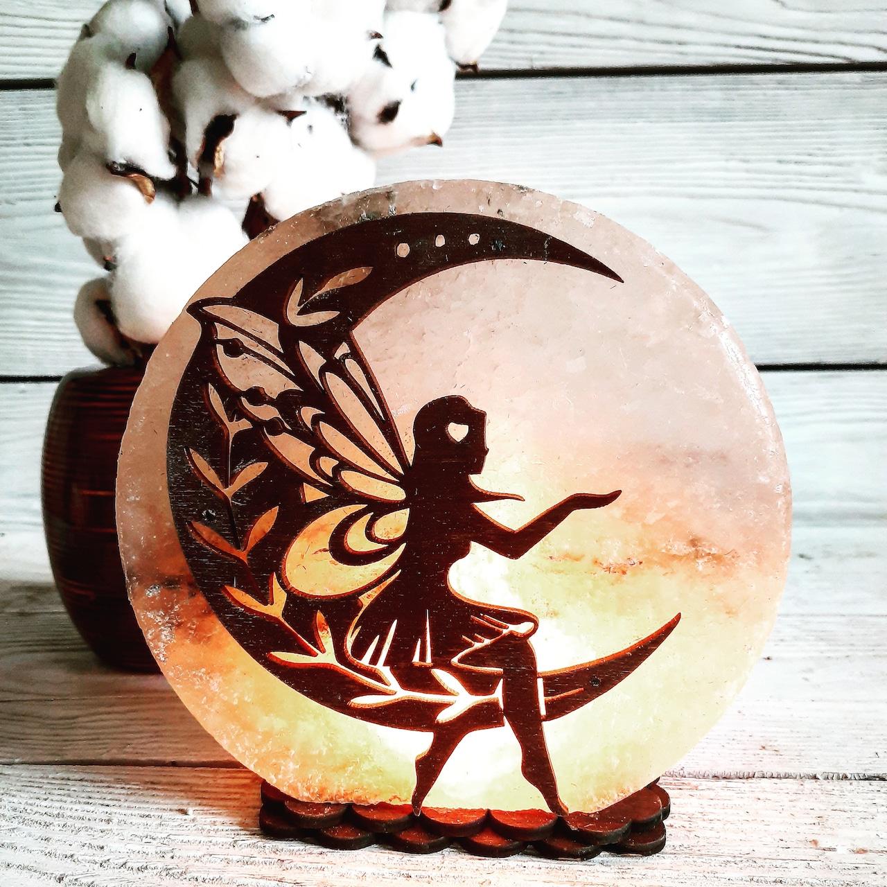 

Соляна лампа SaltLamp Фея на місяці № 2 3-4 кг