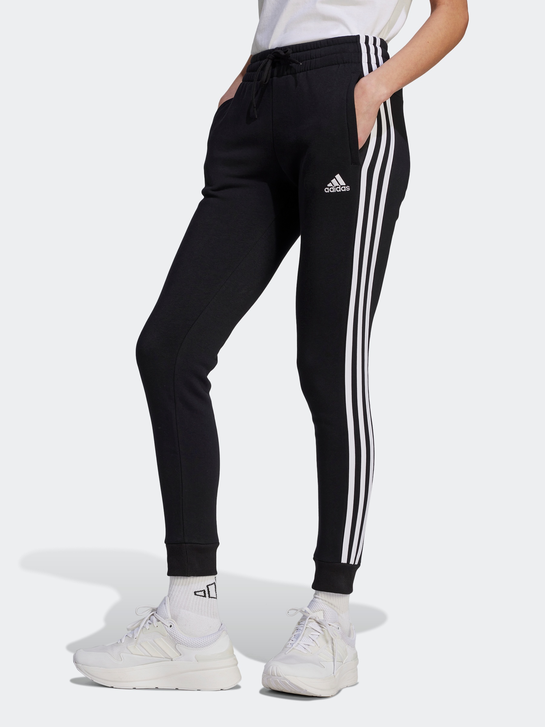 Акція на Спортивні штани на флісі жіночі Adidas W 3S Fl C Pt HZ5753 M Чорні від Rozetka