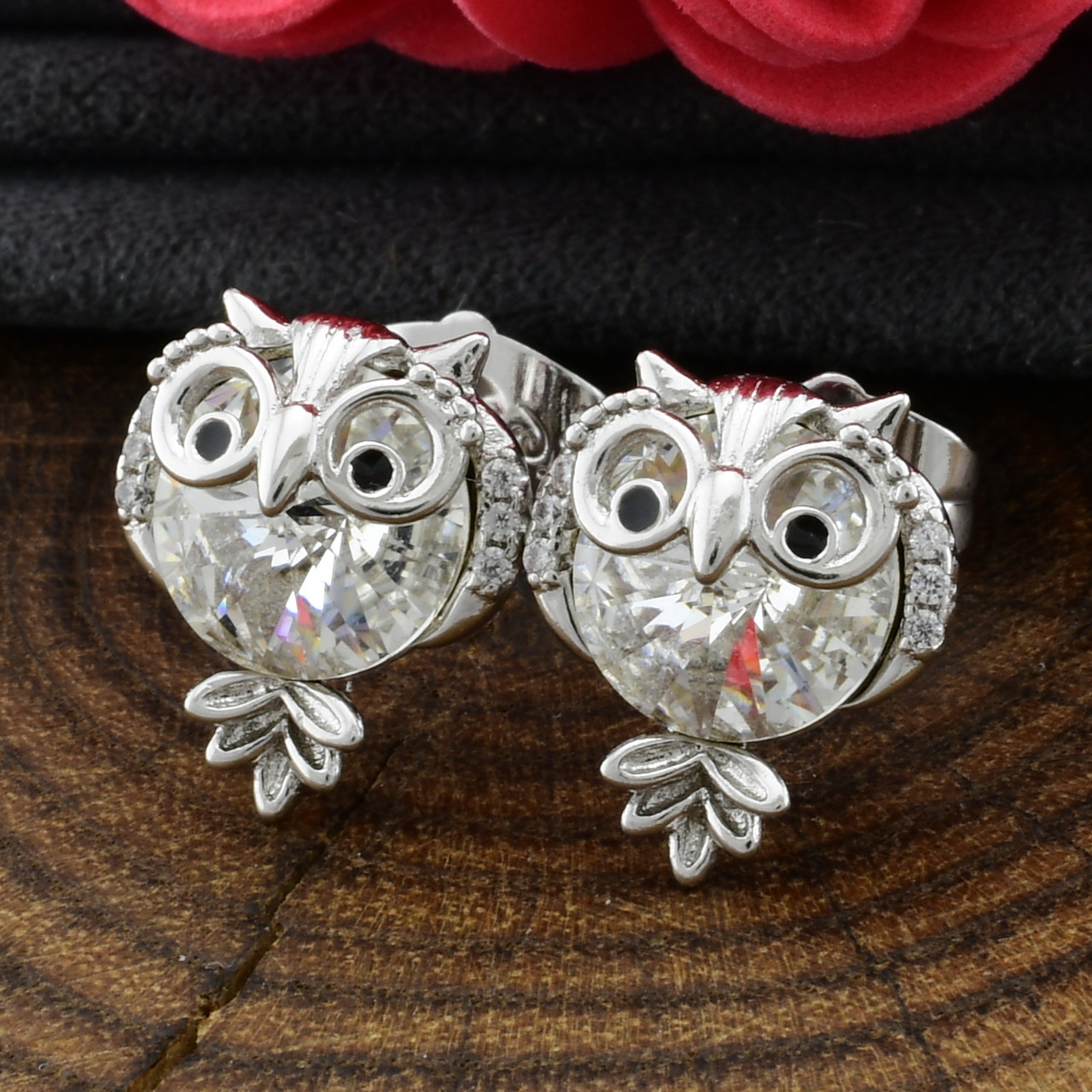 

Серьги Xuping с кристаллами Swarovski 27278 размер 14х11 мм вес 2.7 г цвет белый позолота Белое золото