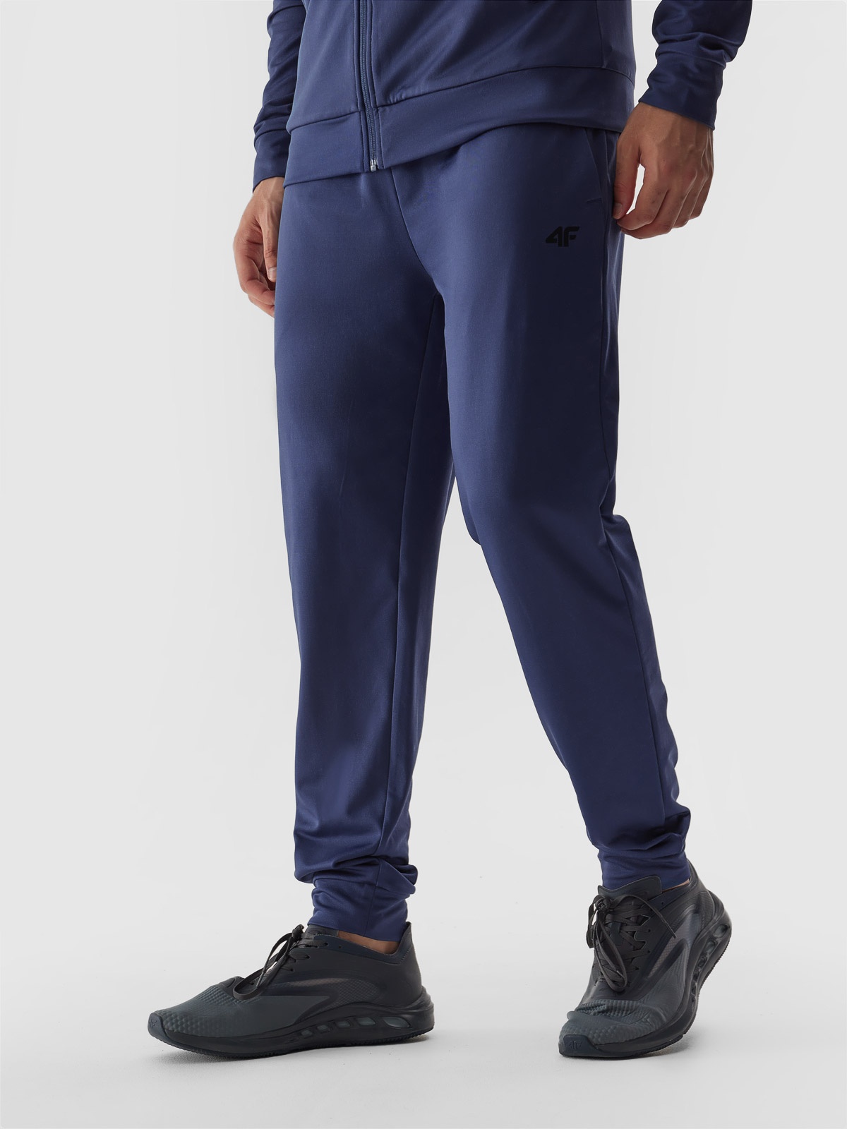 Акція на Спортивні штани чоловічі 4F Trousers Fnk M350 4FAW23TFTRM350-32S XL від Rozetka
