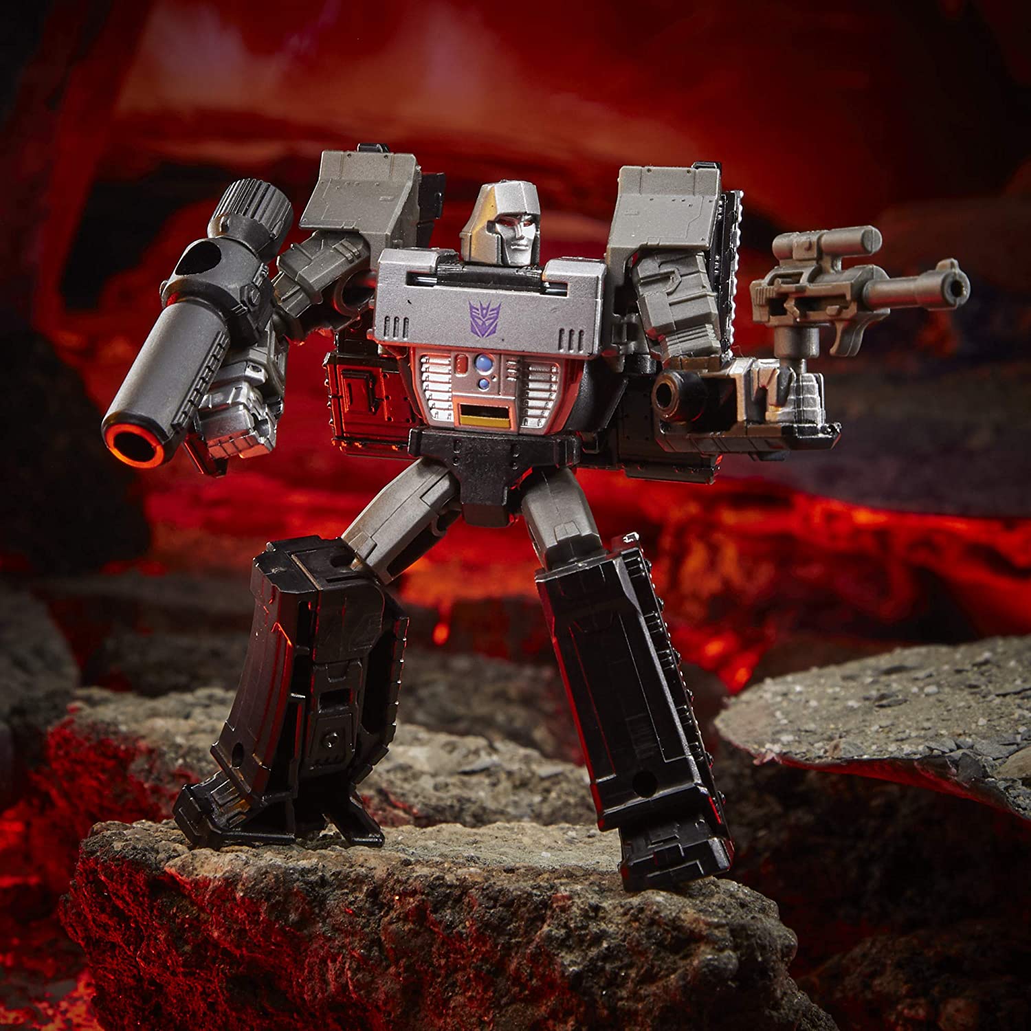 Трансформер Мегатрон Танк Война За Кибертрон Королевство Transformers War  for Cybertron WFC-K13 Megatron Hasbro F0666 – фото, отзывы, характеристики  в интернет-магазине ROZETKA от продавца: ActionToyStore | Купить в Украине:  Киеве, Харькове, Днепре,