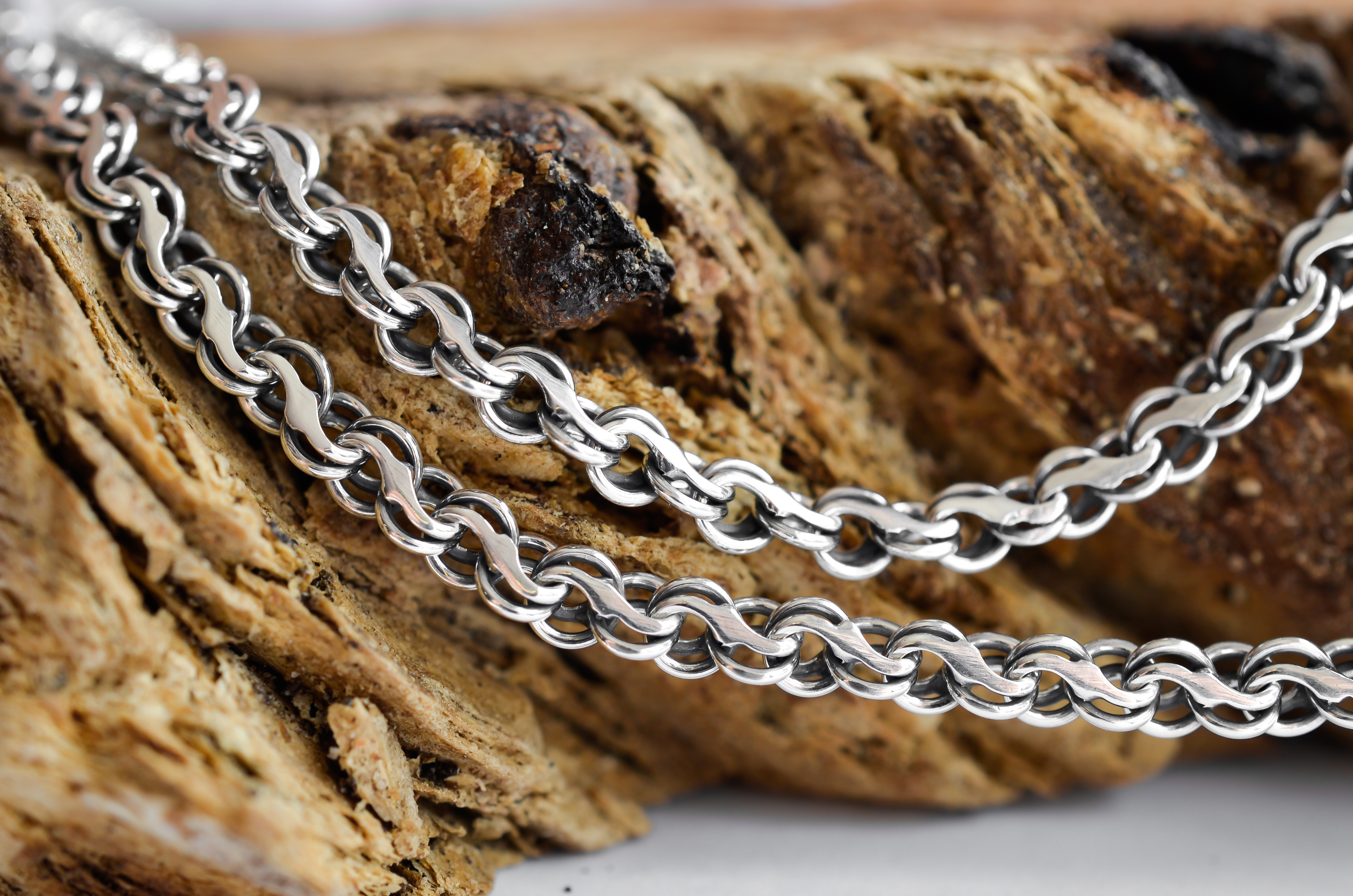 

Серебряная цепочка Meridian 925 пробы бисмарк "Ручеек" в чернении 70 размер 25105/12700