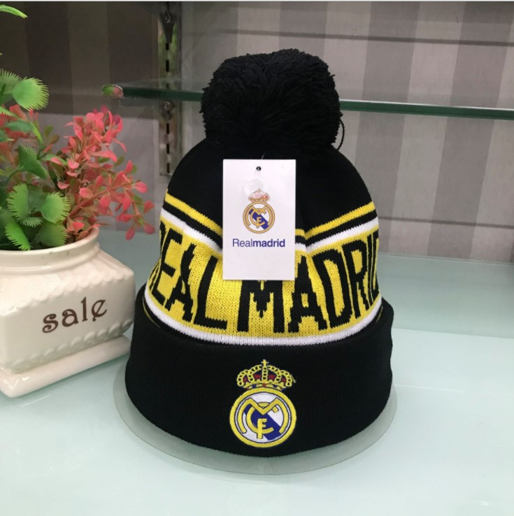 

Шапка Jsstore Real Madrid  Черная с Желтым, Шапка Jsstore Real Madrid One Size Черная с Желтым