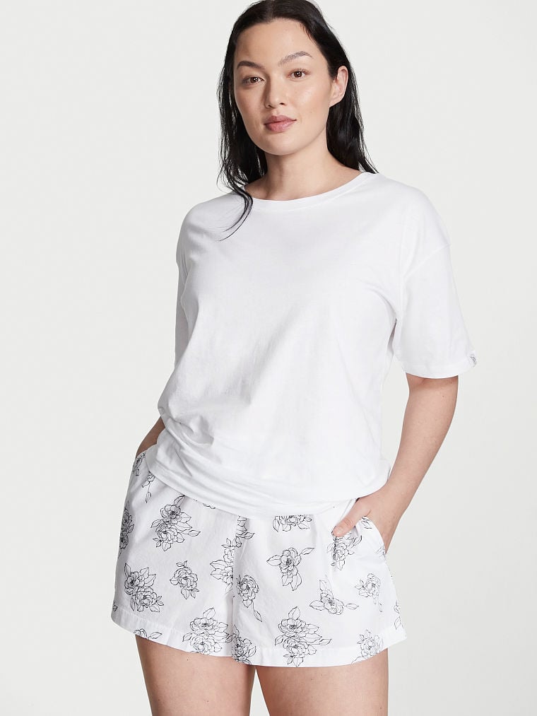 Акция на Піжама (футболка + шорти) жіноча великих розмірів бавовняна Victoria's Secret 372201549 XL Біла от Rozetka