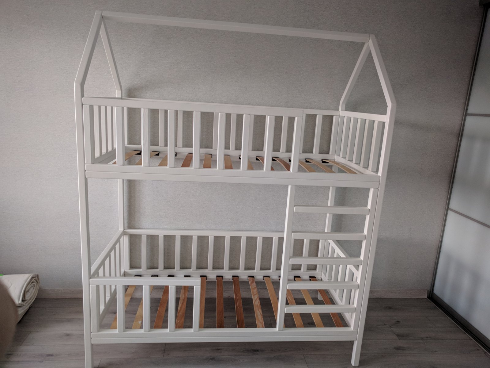 

Двухъярусная кроватка домик SweetHome 180*80 Белая (new_101287)