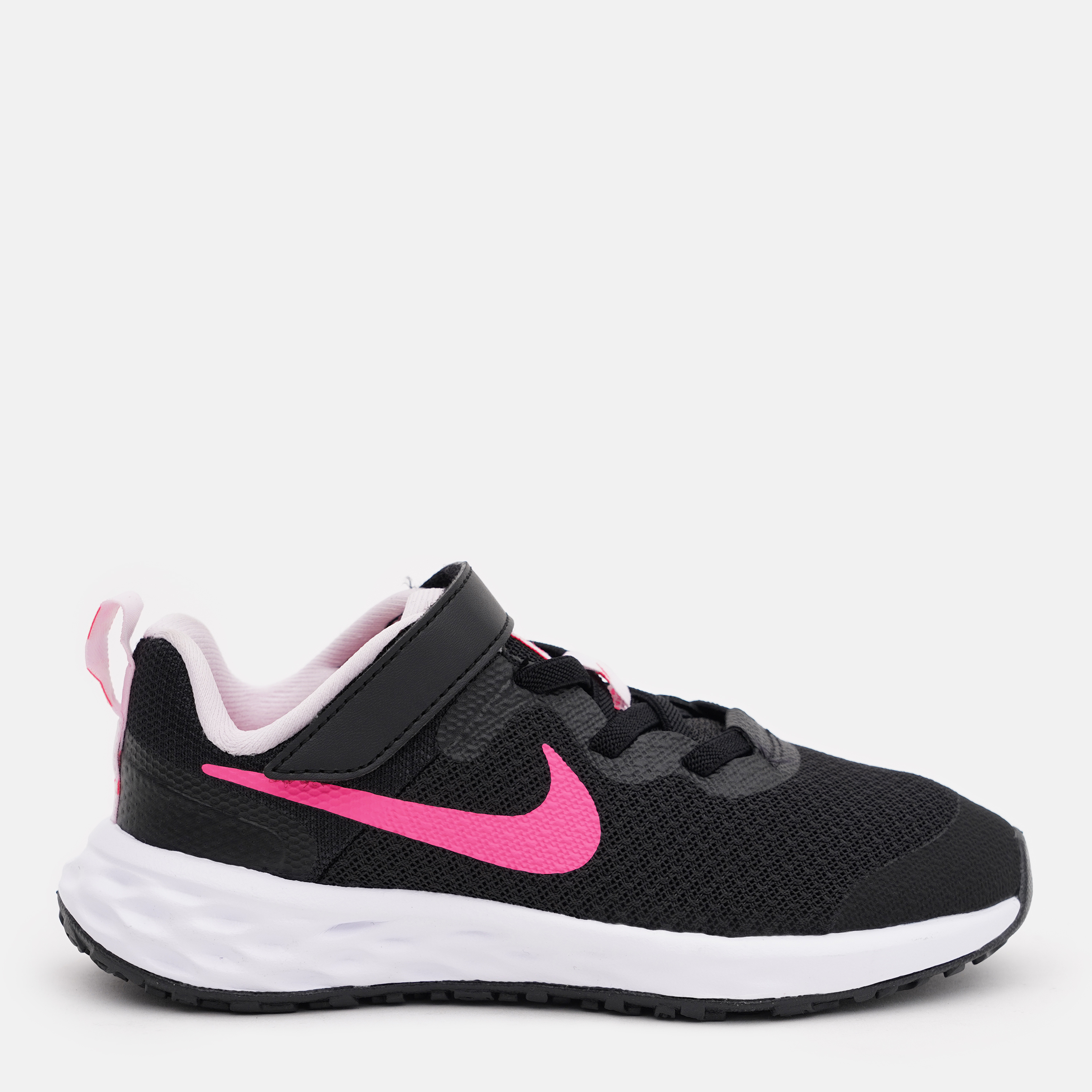 Акция на Дитячі кросівки для дівчинки Nike Revolution 6 Nn (PSV) DD1095-007 12.5C 30 Чорні от Rozetka