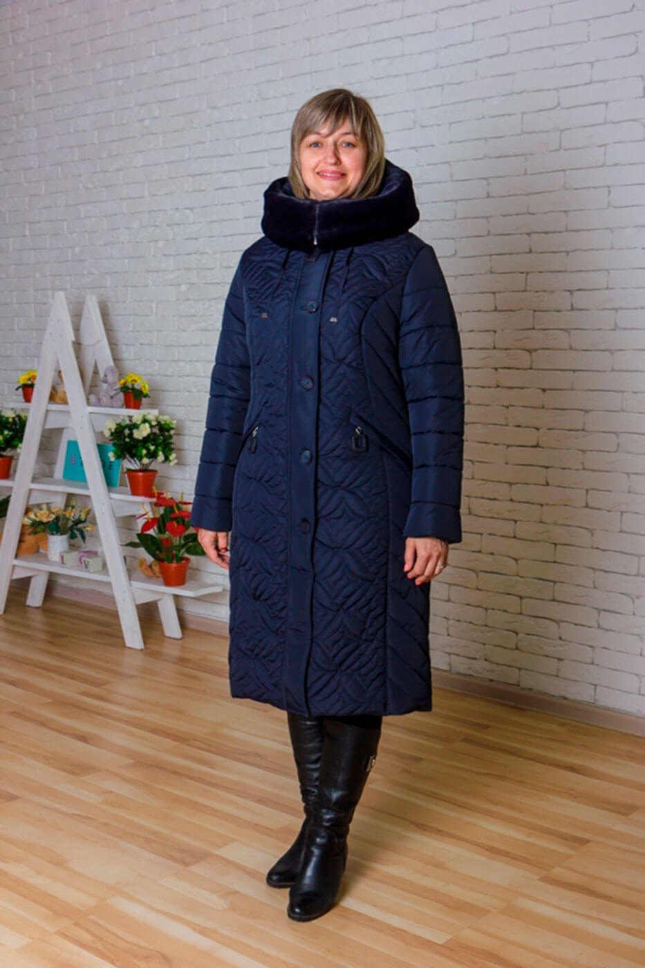 

Женская зимняя куртка Seven sky Лотос 50 синий