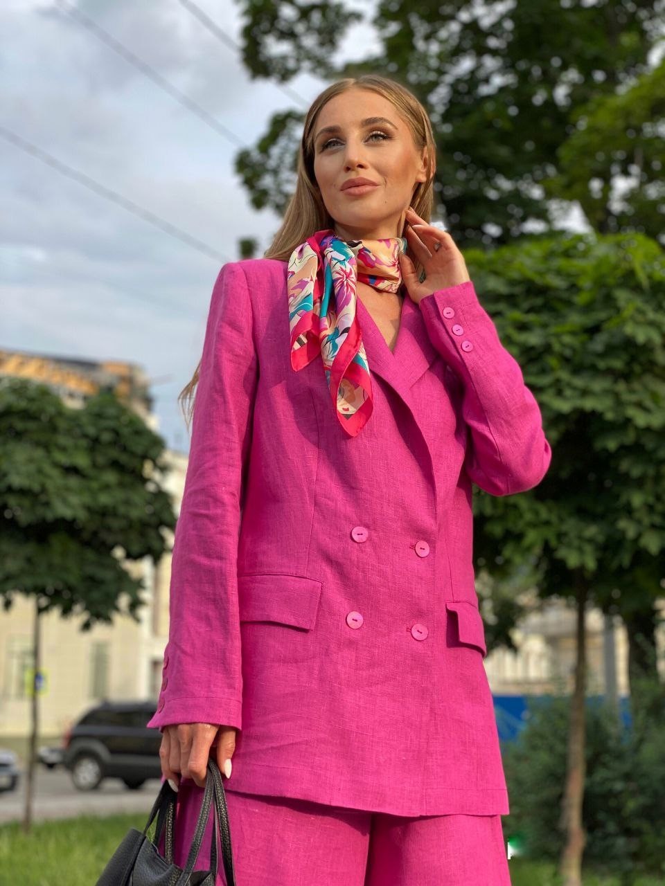 

Женский льняной классический жакет J&L CHOICE М малина