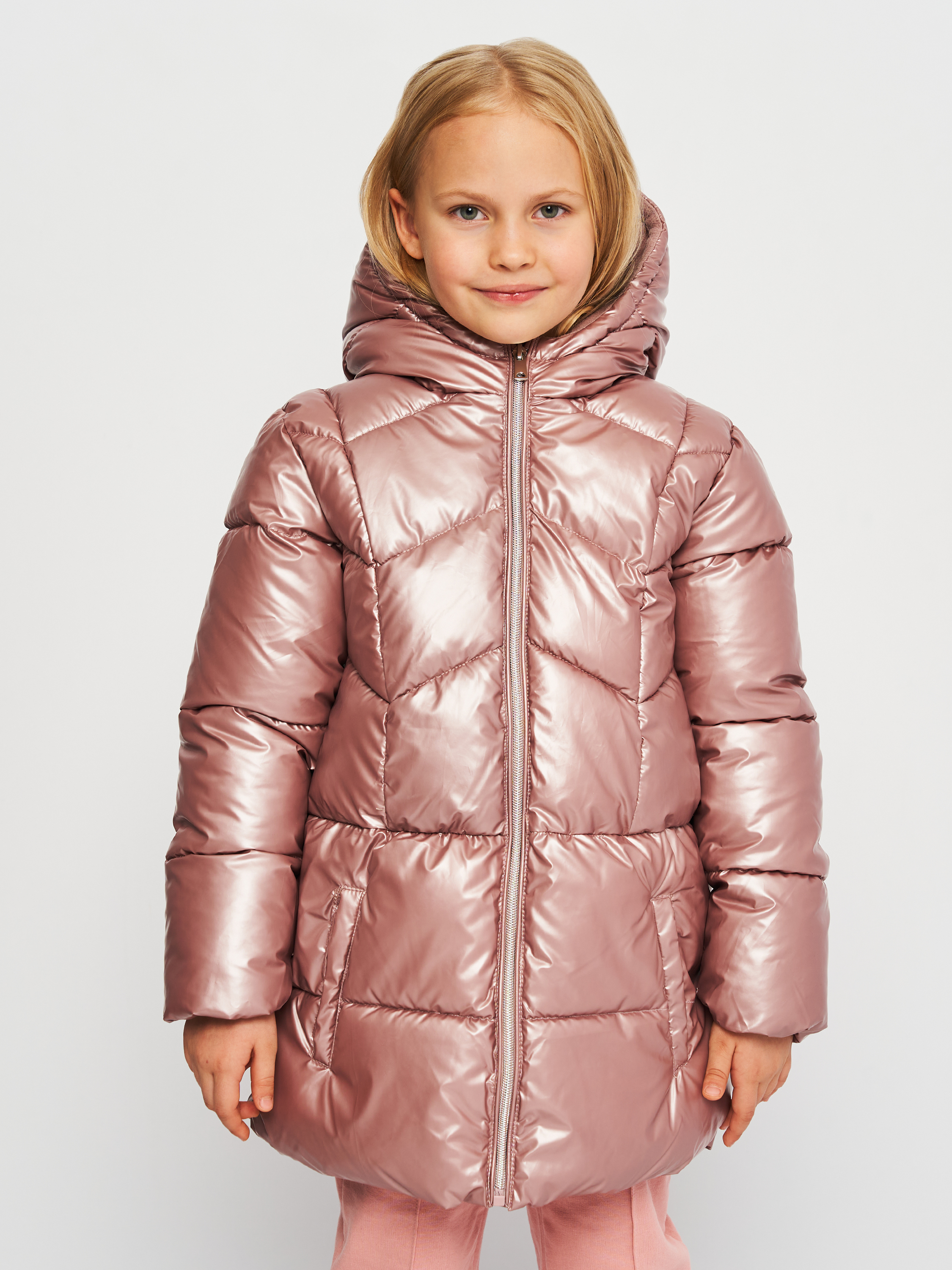 Акция на Дитяча зимова куртка для дівчинки Minoti 16coat 1 39806JNR 116-122 см Рожева от Rozetka