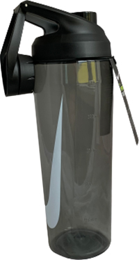 

Бутылка для воды Nike N.100.0622.025.24 TR Hypercharge Chug Bottle 24 Oz 709 мл Антрацитовая (887791370990)