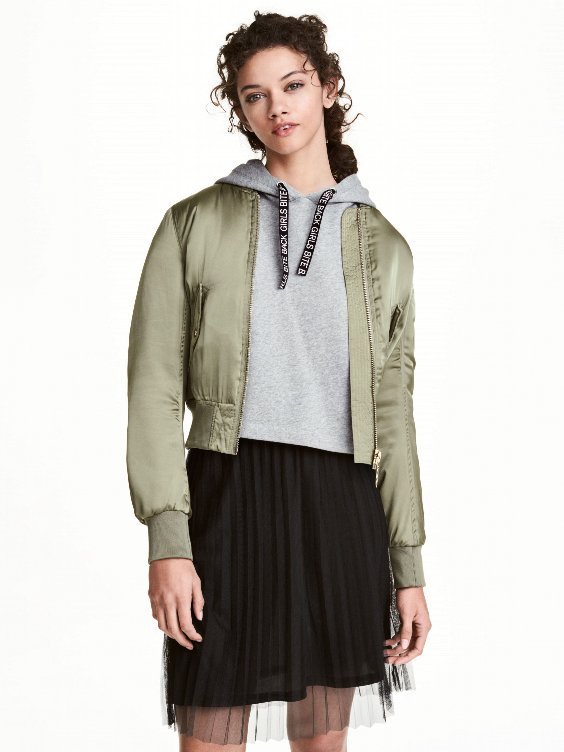 

Бомбер H&M 4404395 34 Зеленый хаки
