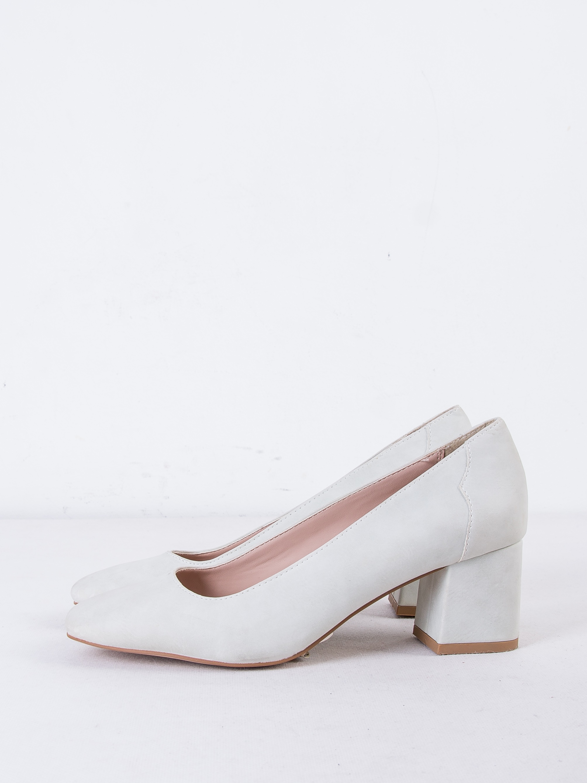 

Туфли Esprit ZB/DEF/1602-17 38 Белый