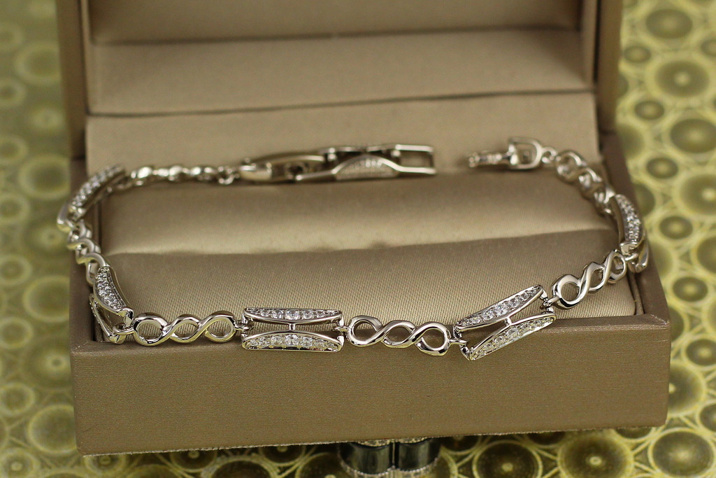 Браслет Xuping Jewelry прямоугольные звенья с тройными колечками с ...