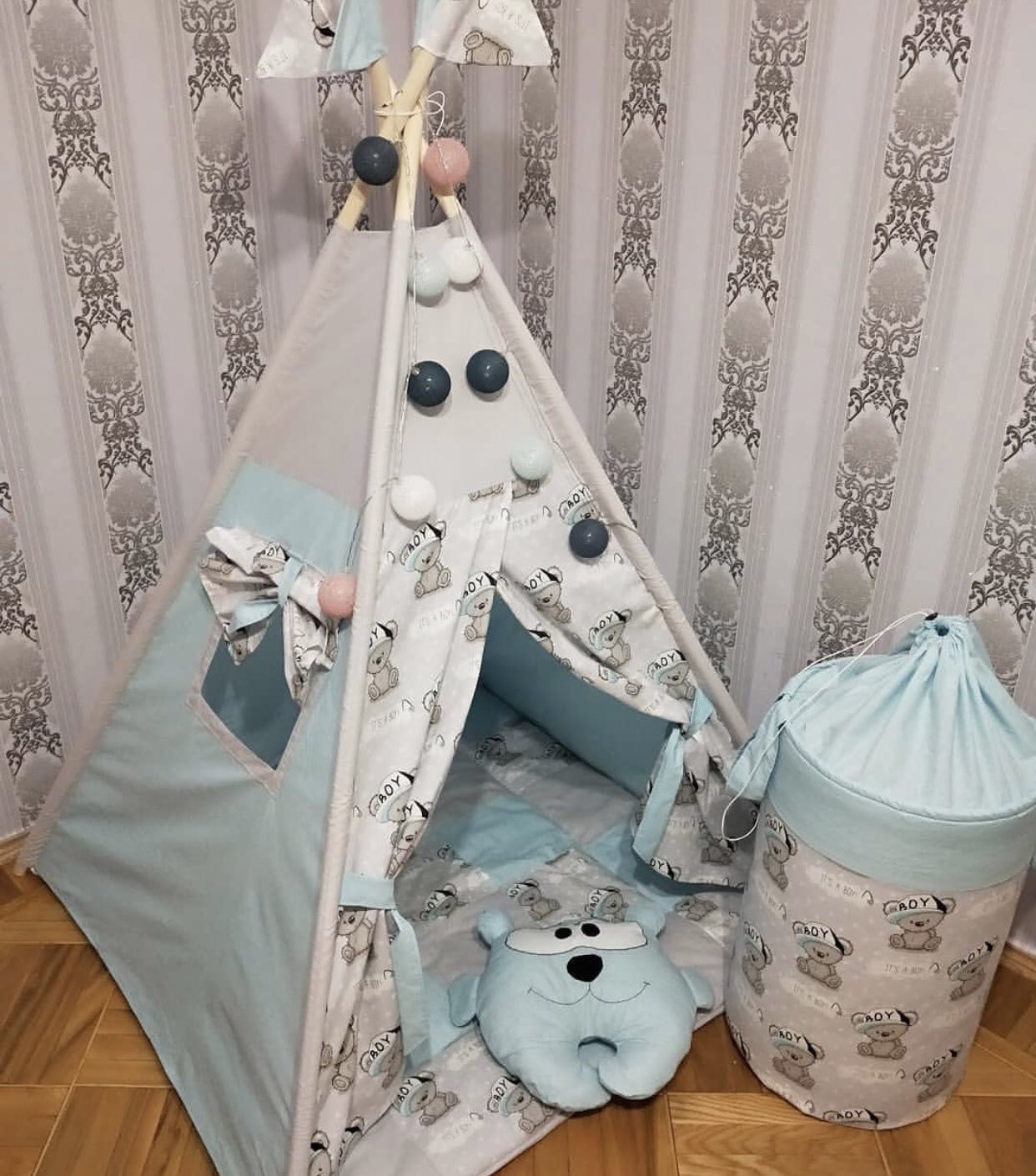 

Детская Палатка - Вигвам «Плюшевый Мишка» от 3 лет 100% Коттон Матрасик (БомБон) + 2 Подушки, Флажки, Гирлянда