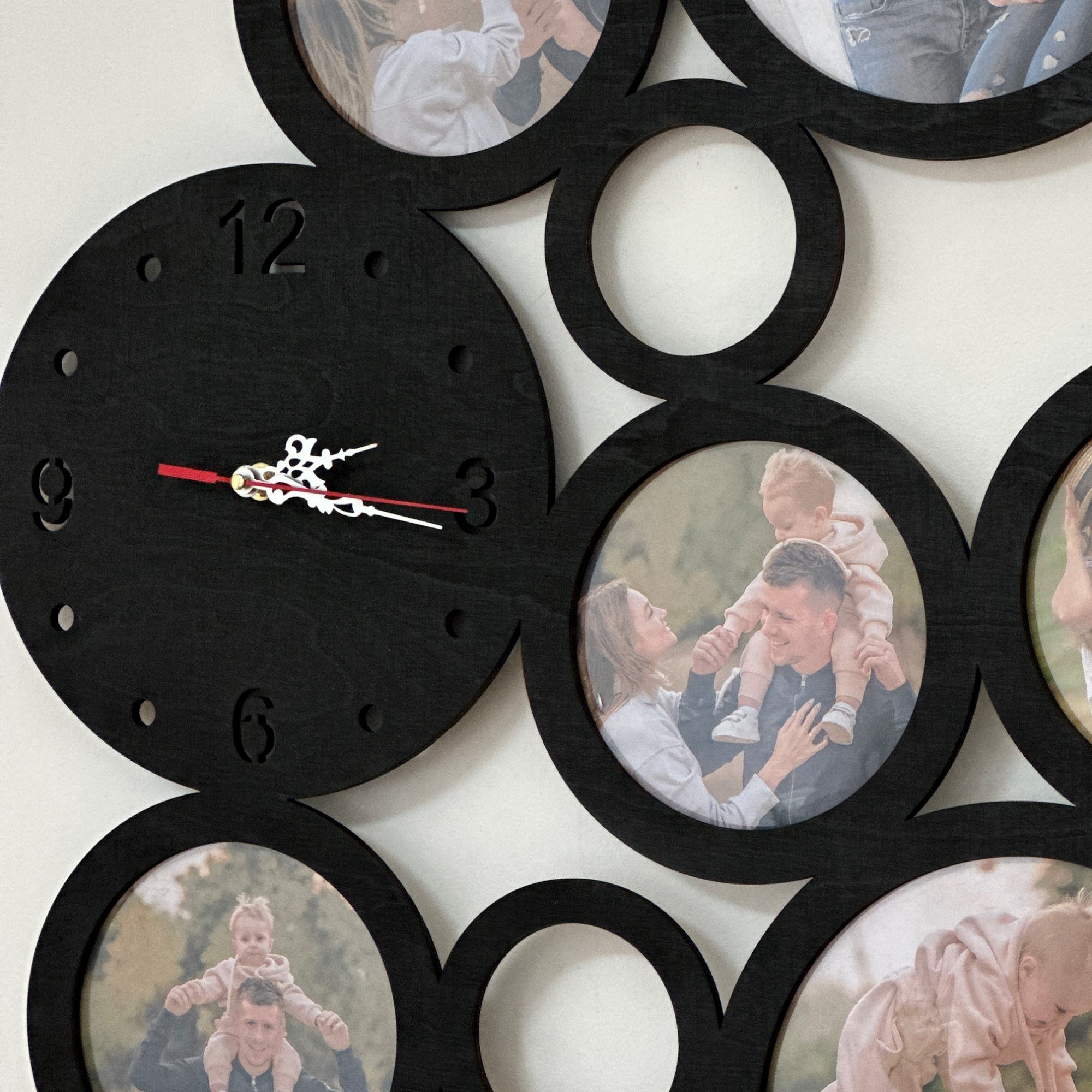 Создайте настенные часы с фото прямо на сайте за 5 минут.