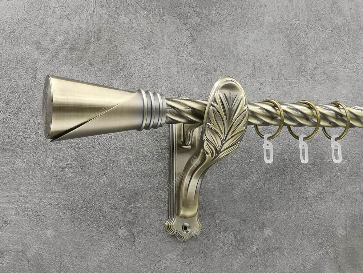 

Карниз Quadrum Дункан 400 см одинарный ретро Антик 25 мм витая (кольца с крючками)