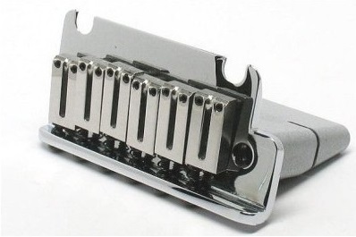 

Бридж для электрогитары Fender BRIDGE ASSEMBLY FOR AMERICAN DELUXE STRAT CHROME