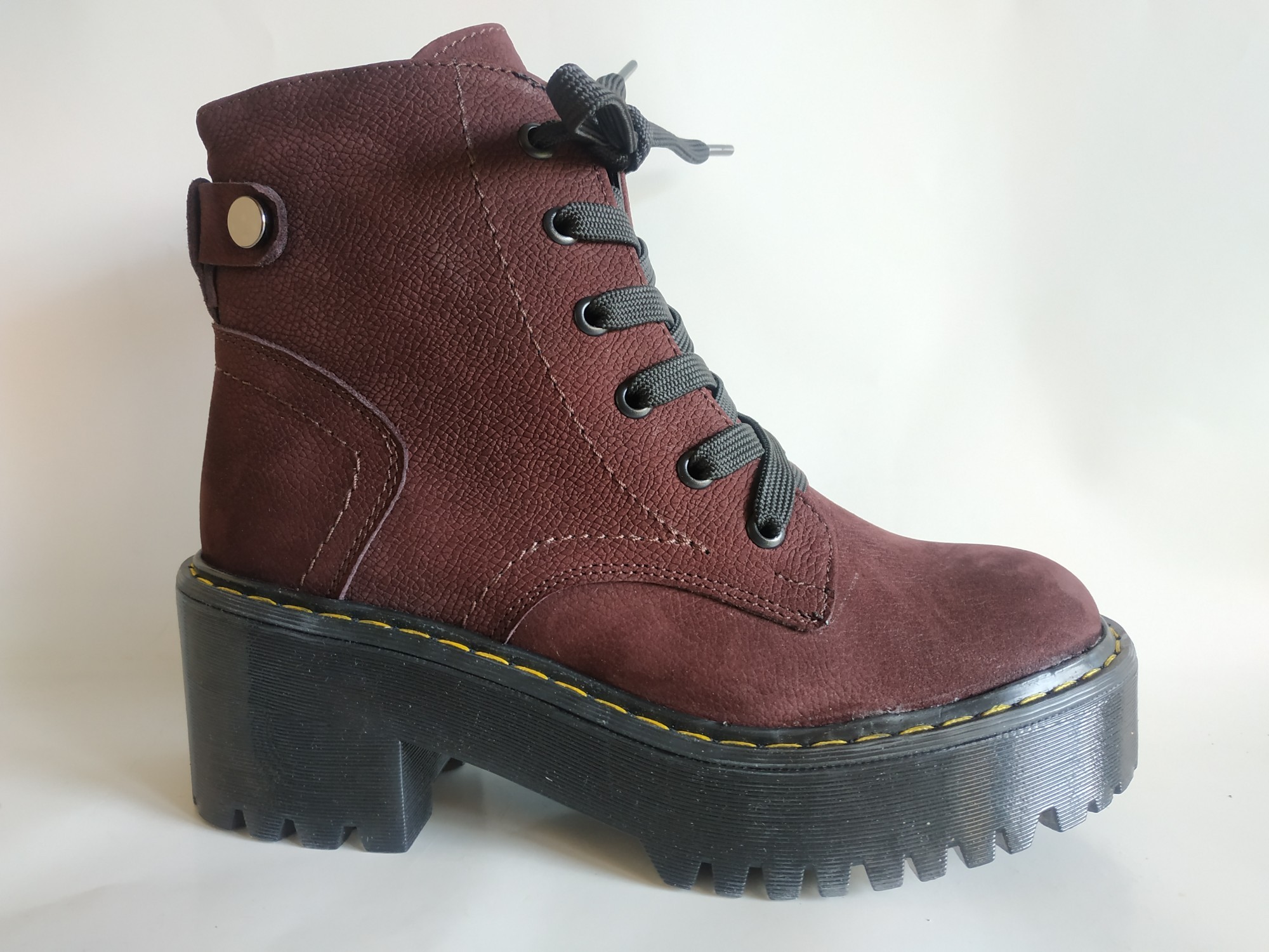 

Ботинки FOOT STEP 324 бн 204024 39 24,5 см