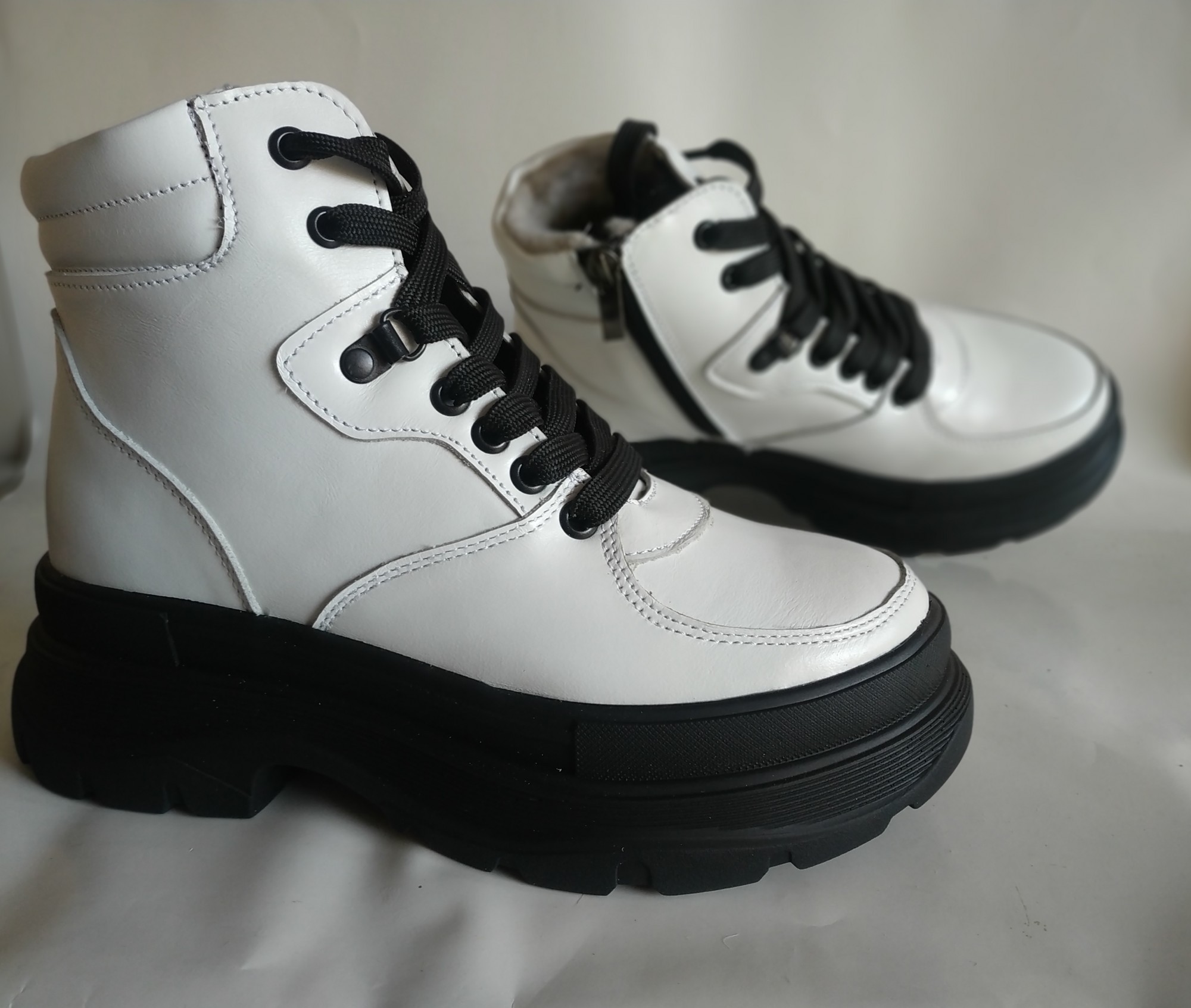 

Ботинки FOOT STEP 327 бк 204034 37 24 см