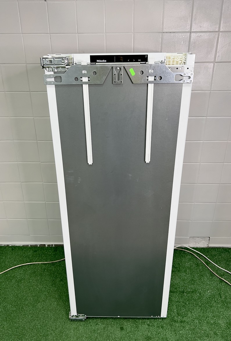 Встроенный холодильник с морозильным отделением Miele K 7774 D 2021 ...