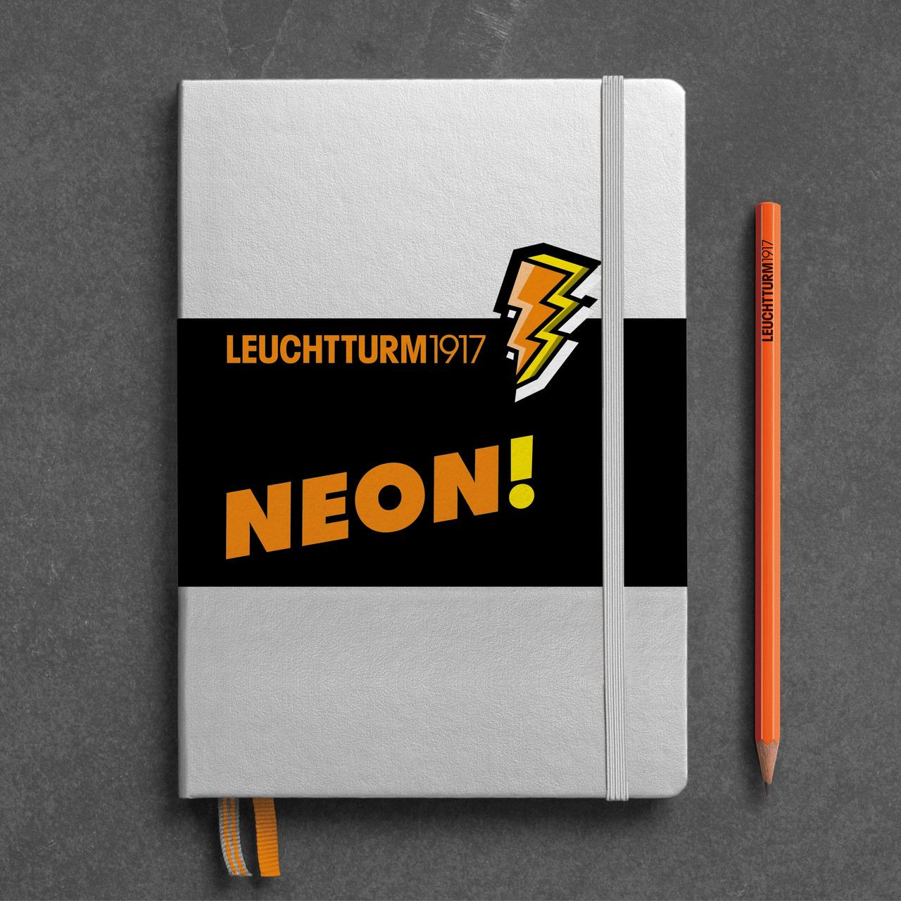 

Блокнот Leuchtturm1917 NEON Середній (14,5х21 см) Срібний/Помаранчевий Крапка (361391)