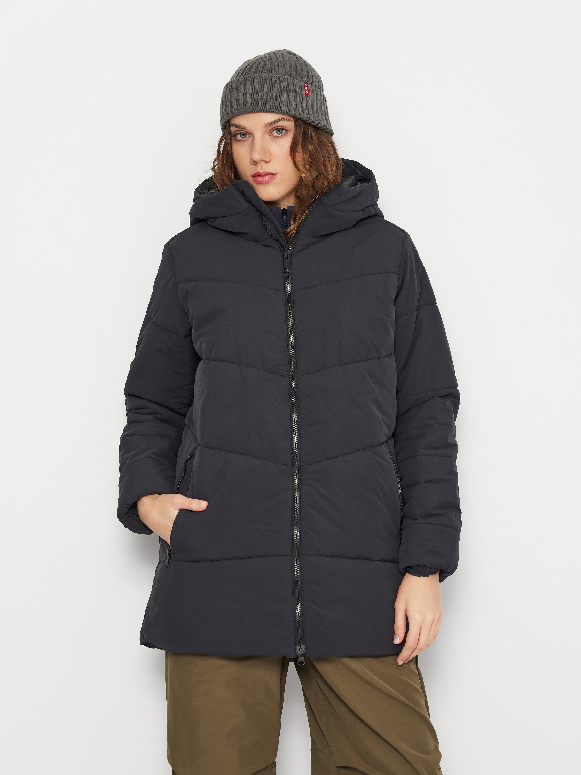 Акція на Куртка зимова жіноча Jack Wolfskin Karolinger Long Jkt W 1207491-6350 M Темно-сіра від Rozetka