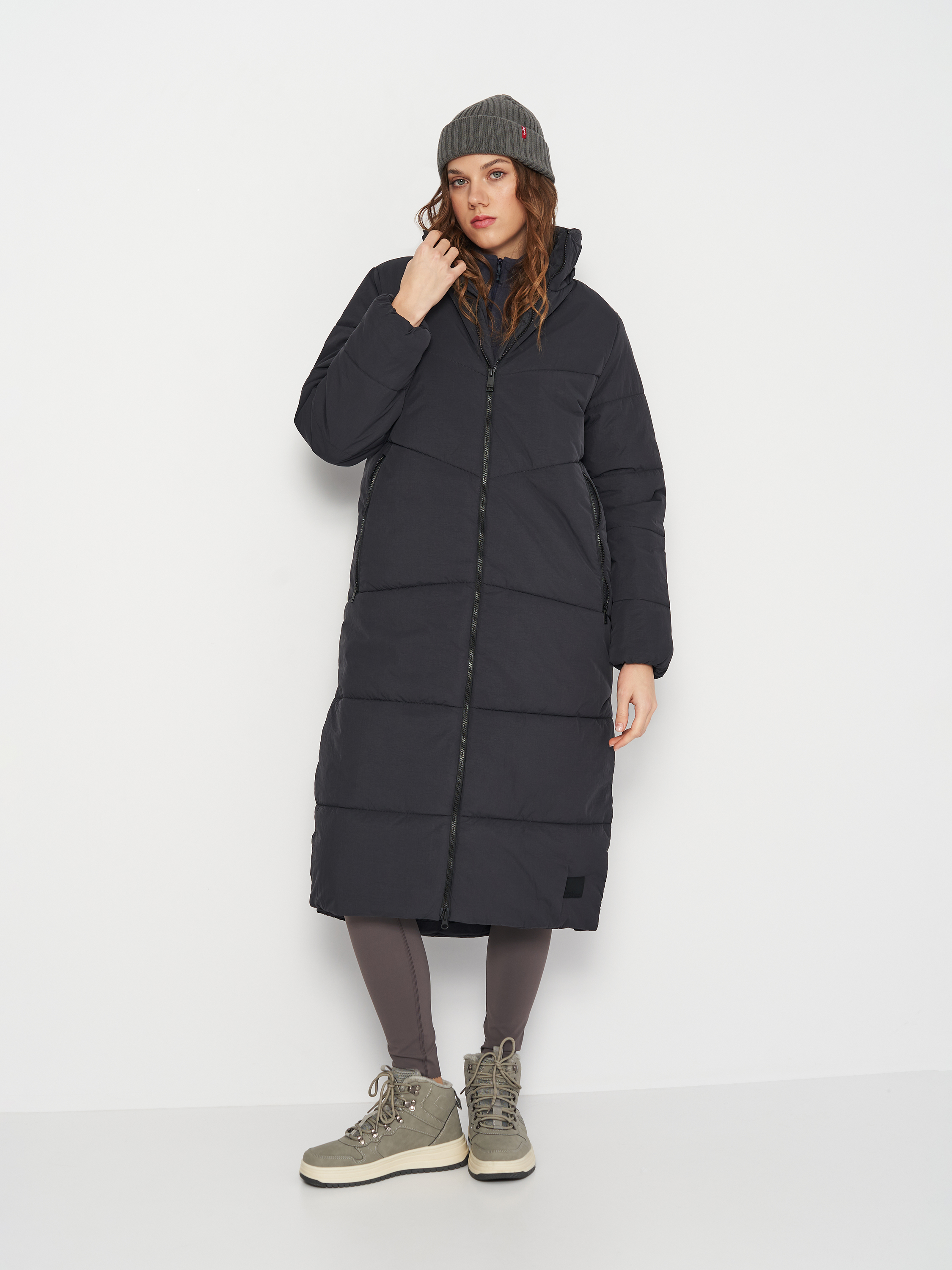 Акція на Куртка зимова довга жіноча Jack Wolfskin Karolinger Long Coat W 1207481_6350 XL Темно-сіра від Rozetka