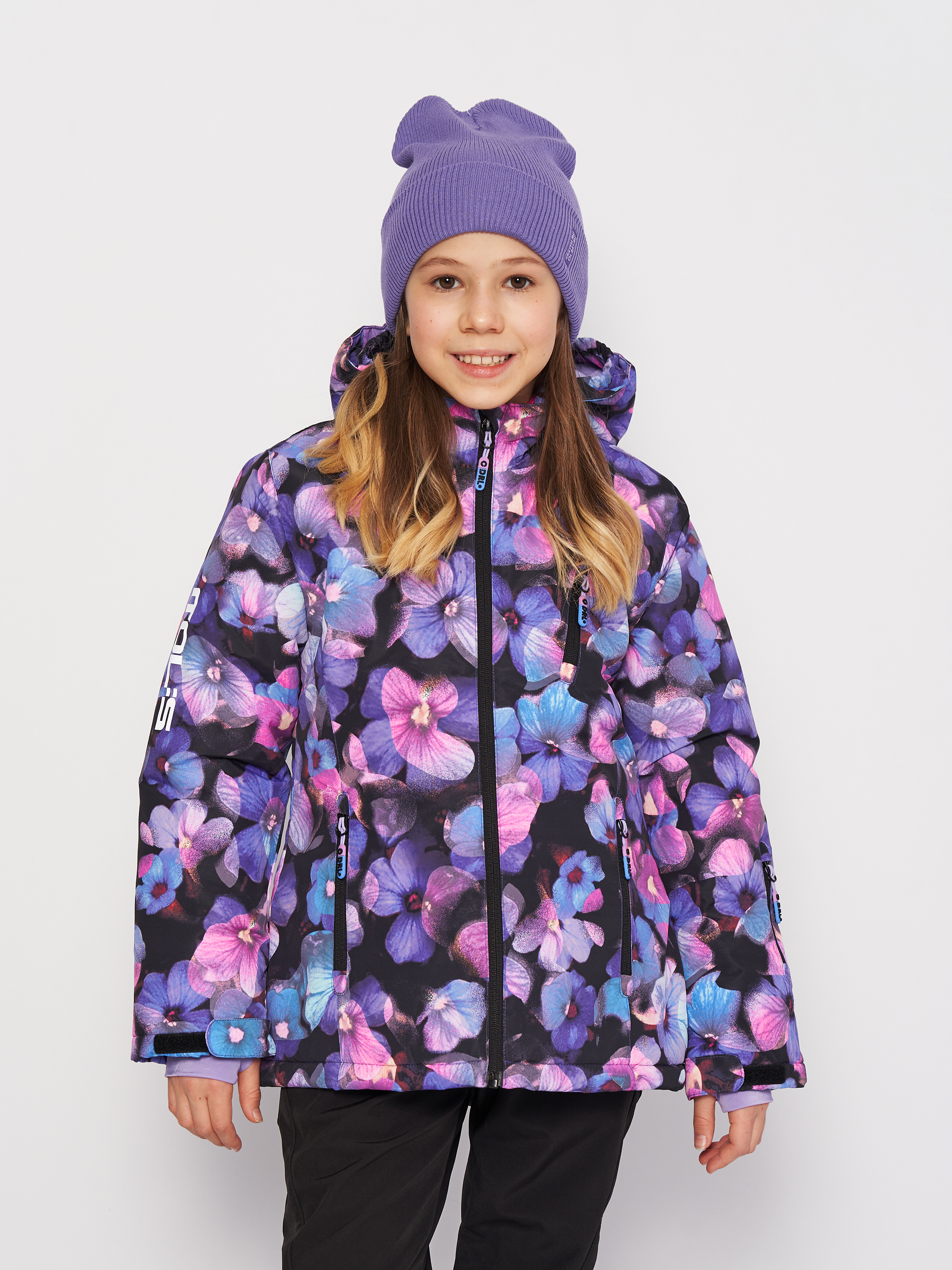 Акція на Підліткова зимова лижна куртка для дівчинки Coccodrillo Snowboard Girl ZC3152101SNG-021 146 см Чорна від Rozetka