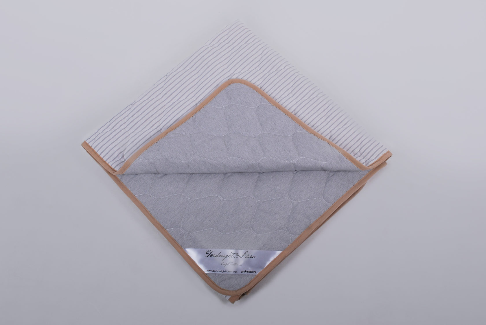 

Одеяло из шерсти мериносов Ultra Lite Легкое 240х200 Goodnight Store цвет Серый / Белый в серую полоску