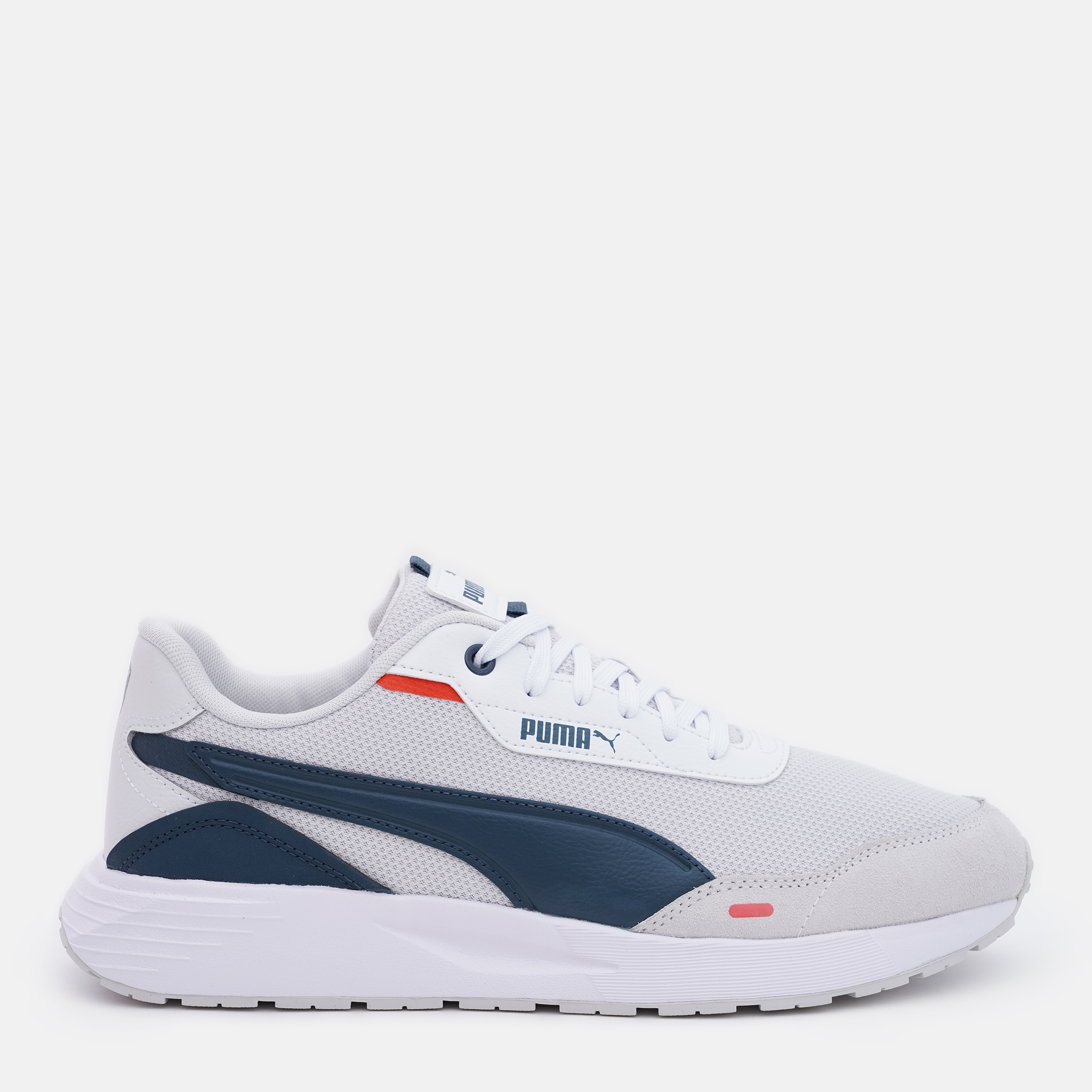 Акція на Чоловічі кросівки Puma Runtamed 38923602 47 (12UK) 31 см Feather Gray-Dark Night-Puma White від Rozetka