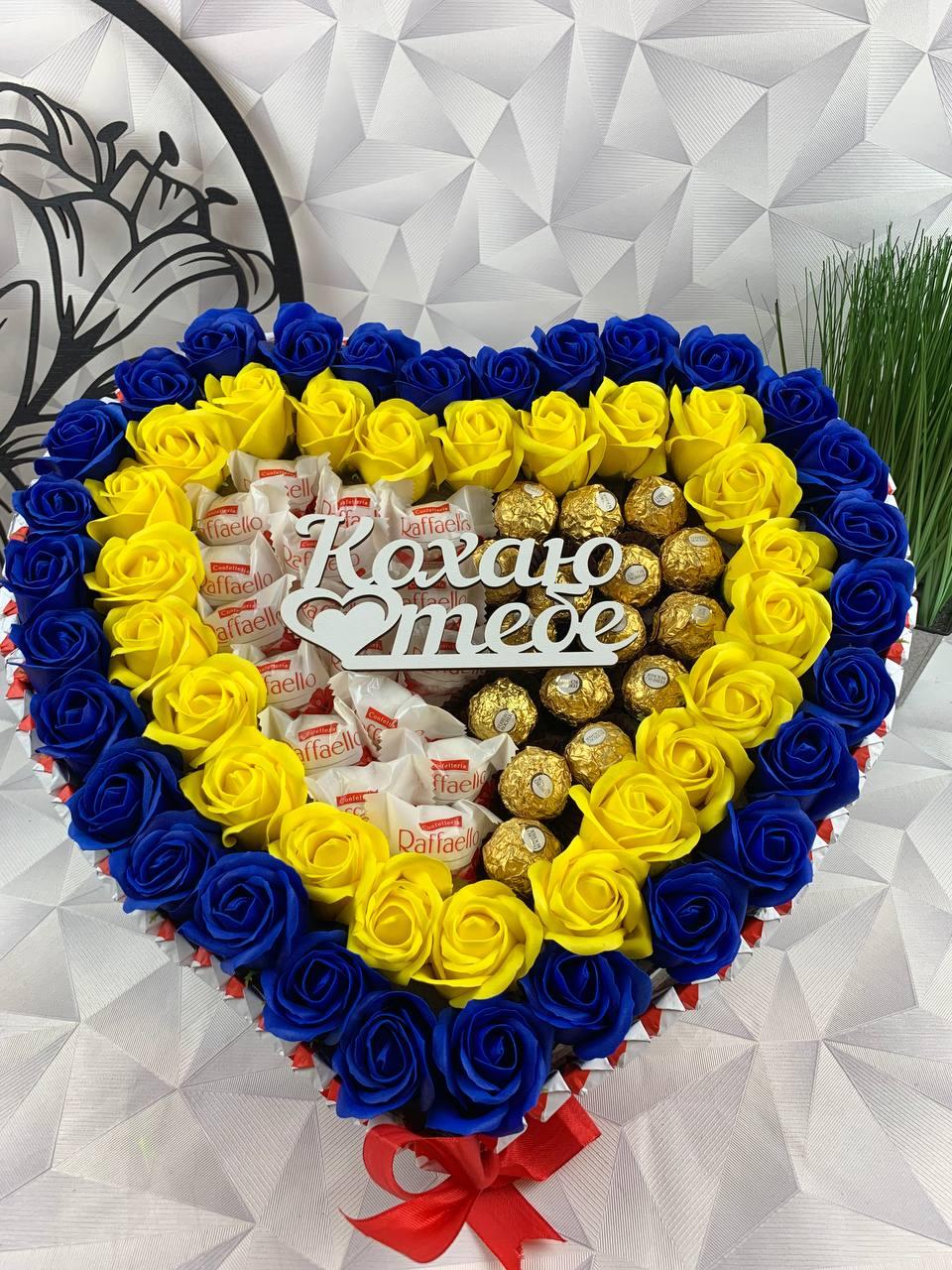 Сладкий подарочный бокс для девушки с конфетками набор в форме сердца ...