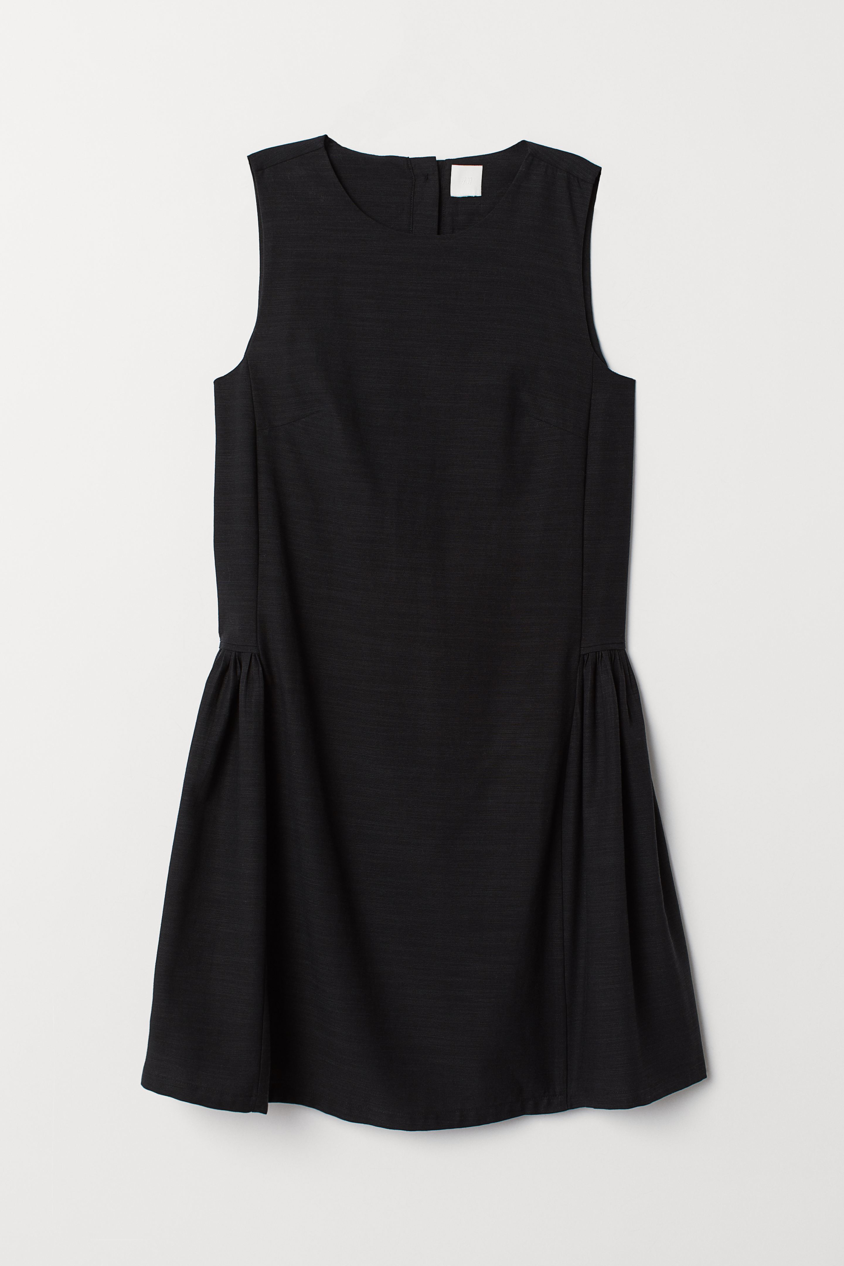 

Платье H&M 38 черный 7192339