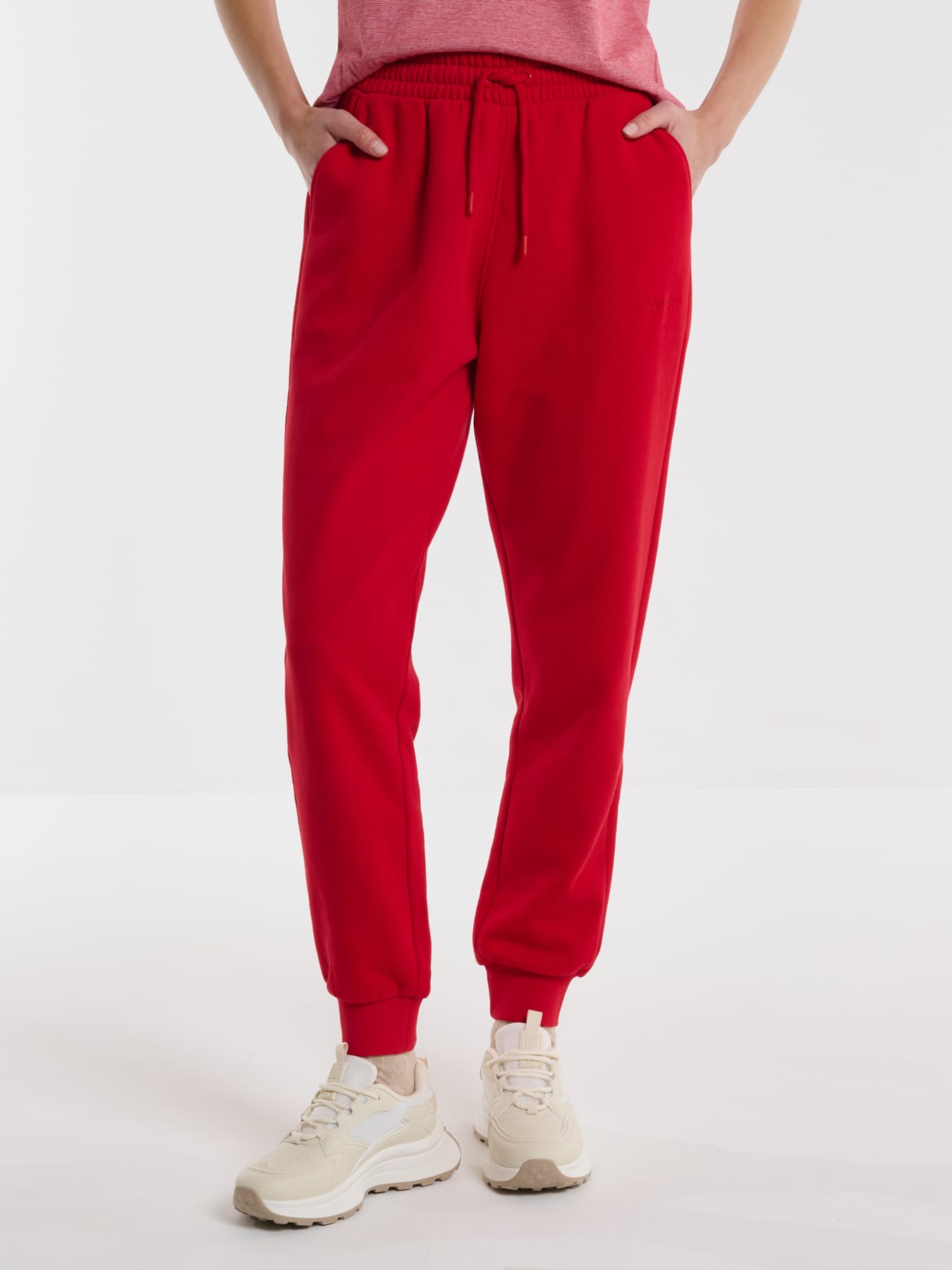 Акция на Спортивні штани жіночі Big Star Foxie-603 S Червоні от Rozetka