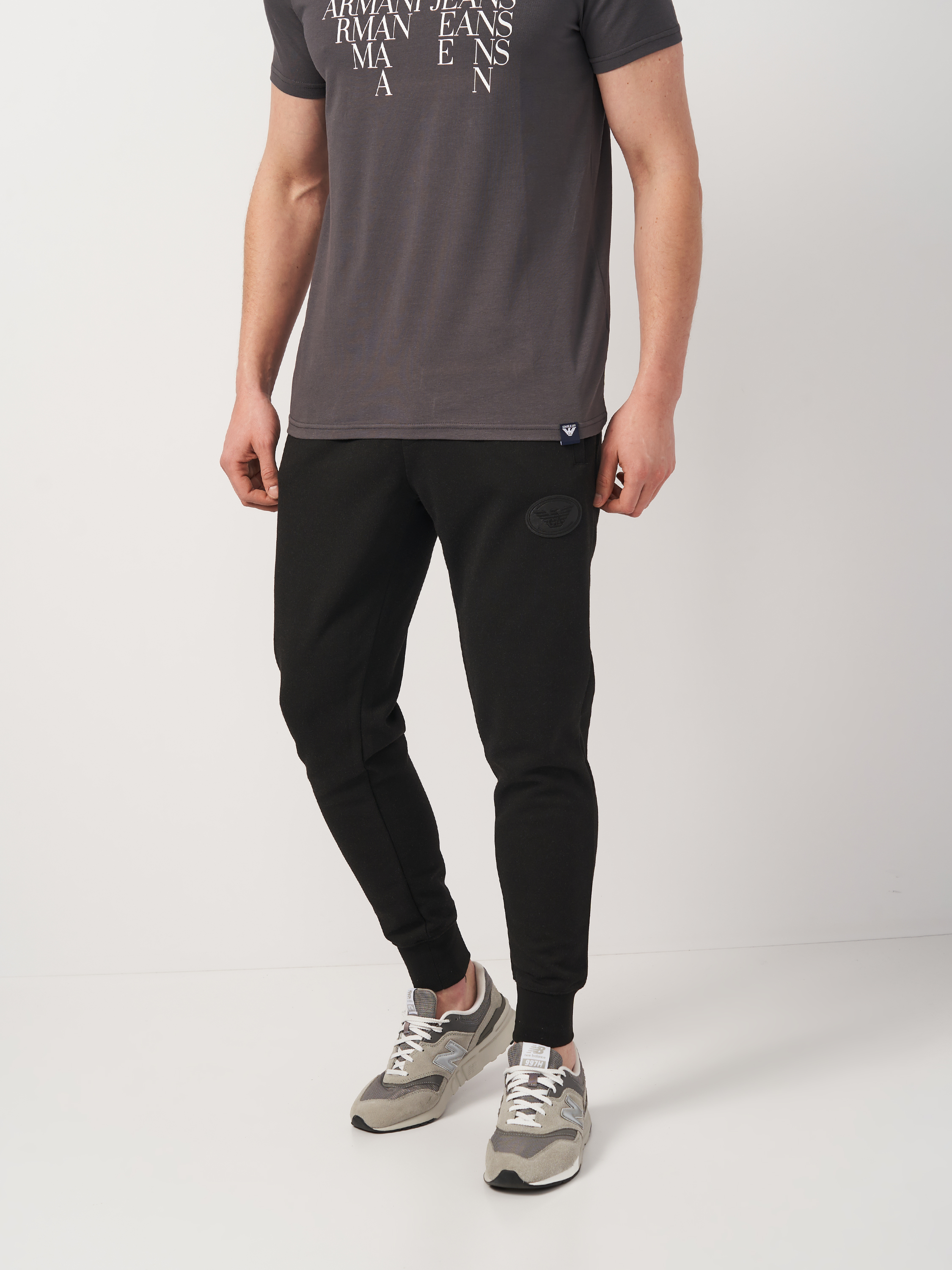 Акція на Спортивні штани чоловічі Emporio Armani 11294.1 XL (50) Чорні від Rozetka