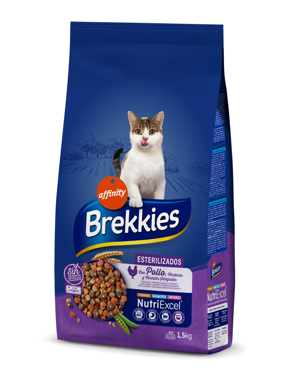 Сухой корм Brekkies Cat Sterilized для стерилизованных котов с курицей