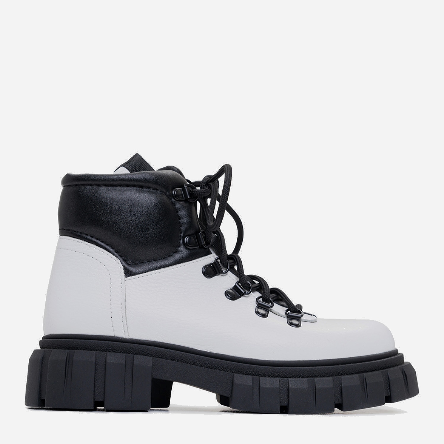 Акція на Жіночі зимові черевики низькі ISSA PLUS OB2-380 37 24 см Чорний/Білий від Rozetka