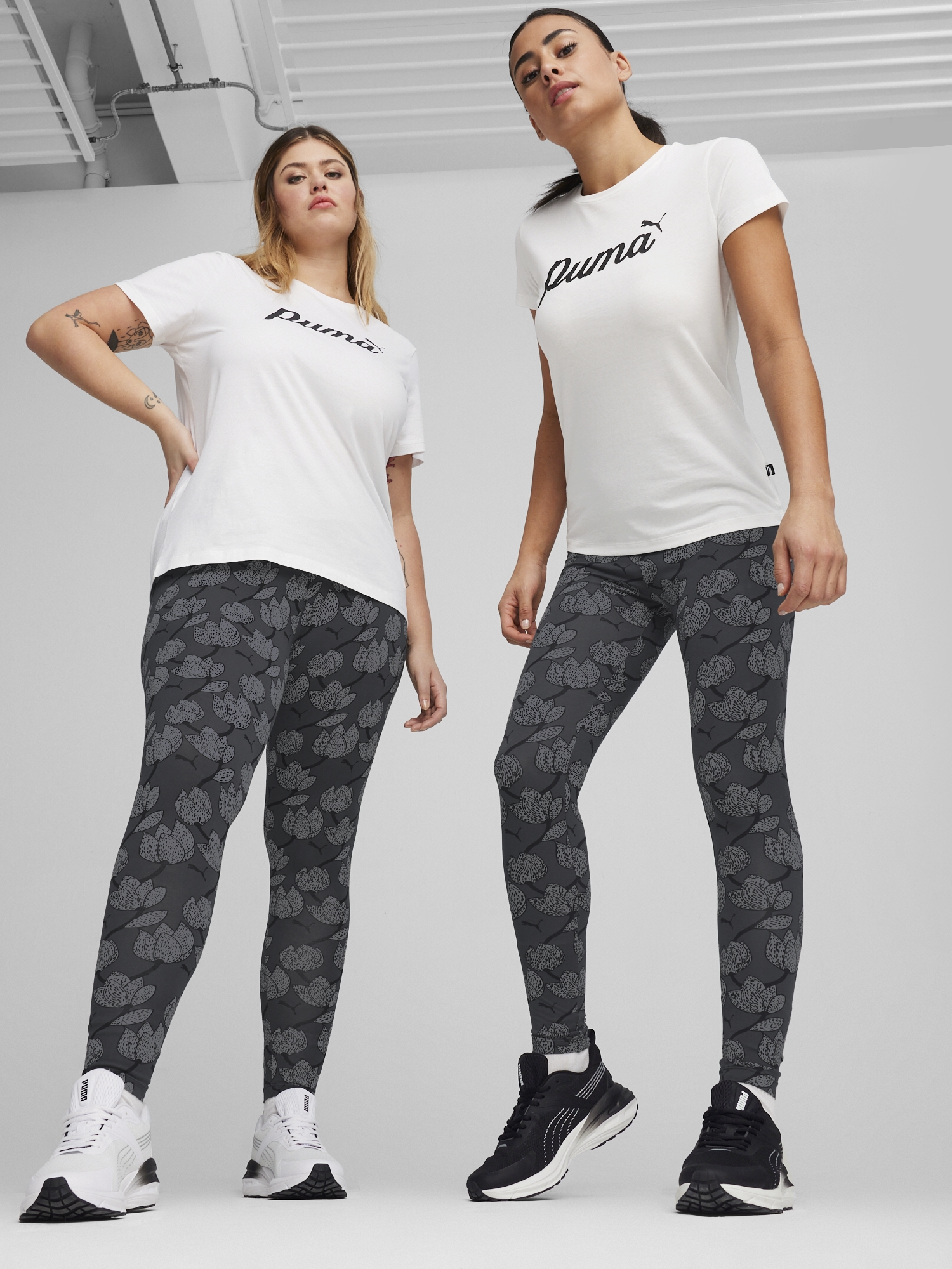 Акція на Футболка бавовняна жіноча Puma Essentials+ 67931502 M White від Rozetka