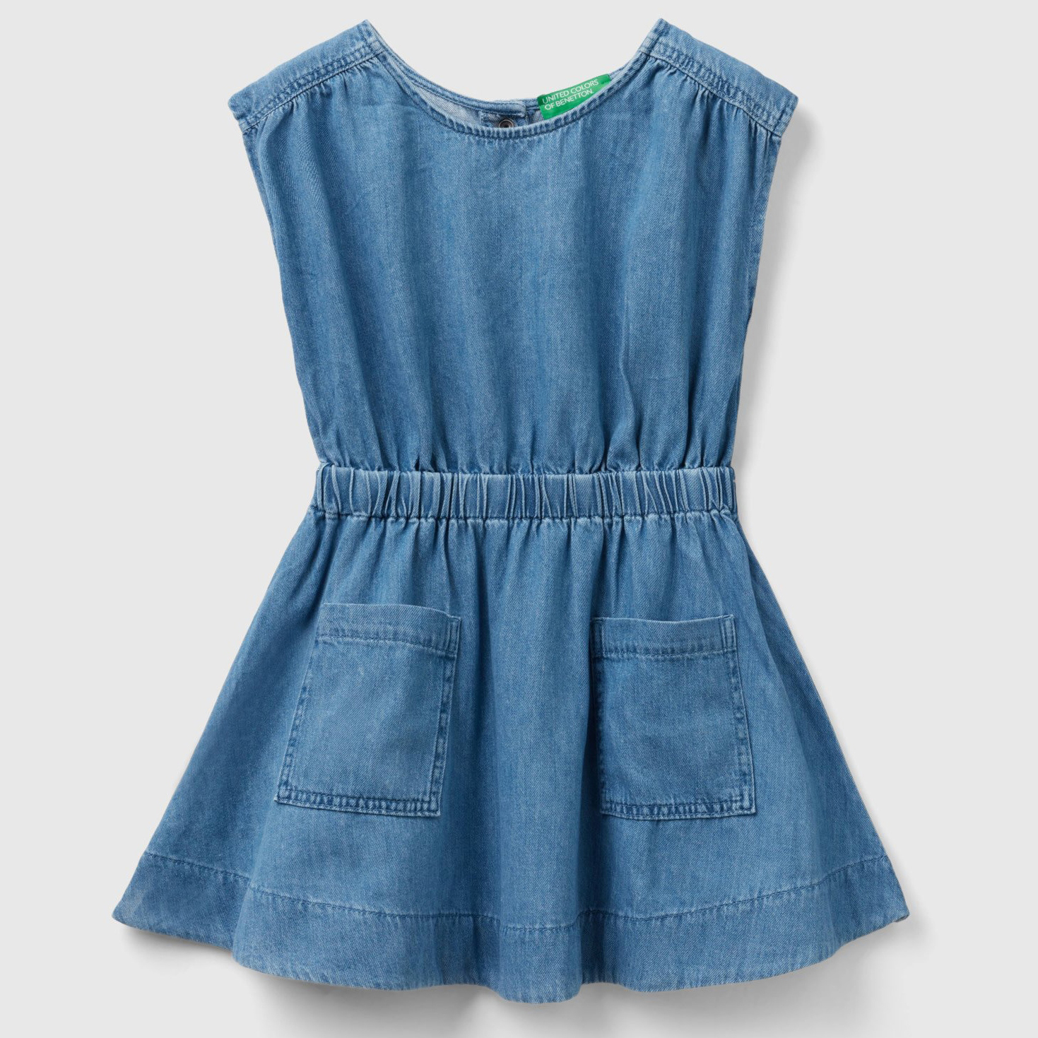 Акція на Підліткове літнє плаття для дівчинки United Colors of Benetton 4AD6CV029.G-901 140 см 8-9 років Синє від Rozetka