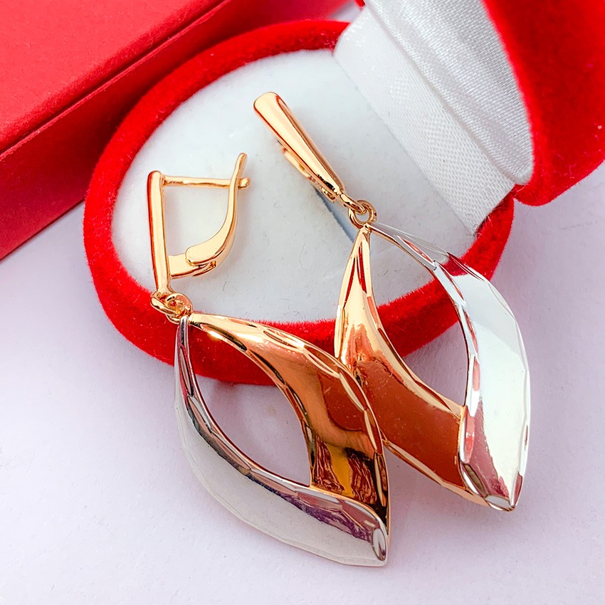 

Серьги Палладиум (медицинское золото) (9500)