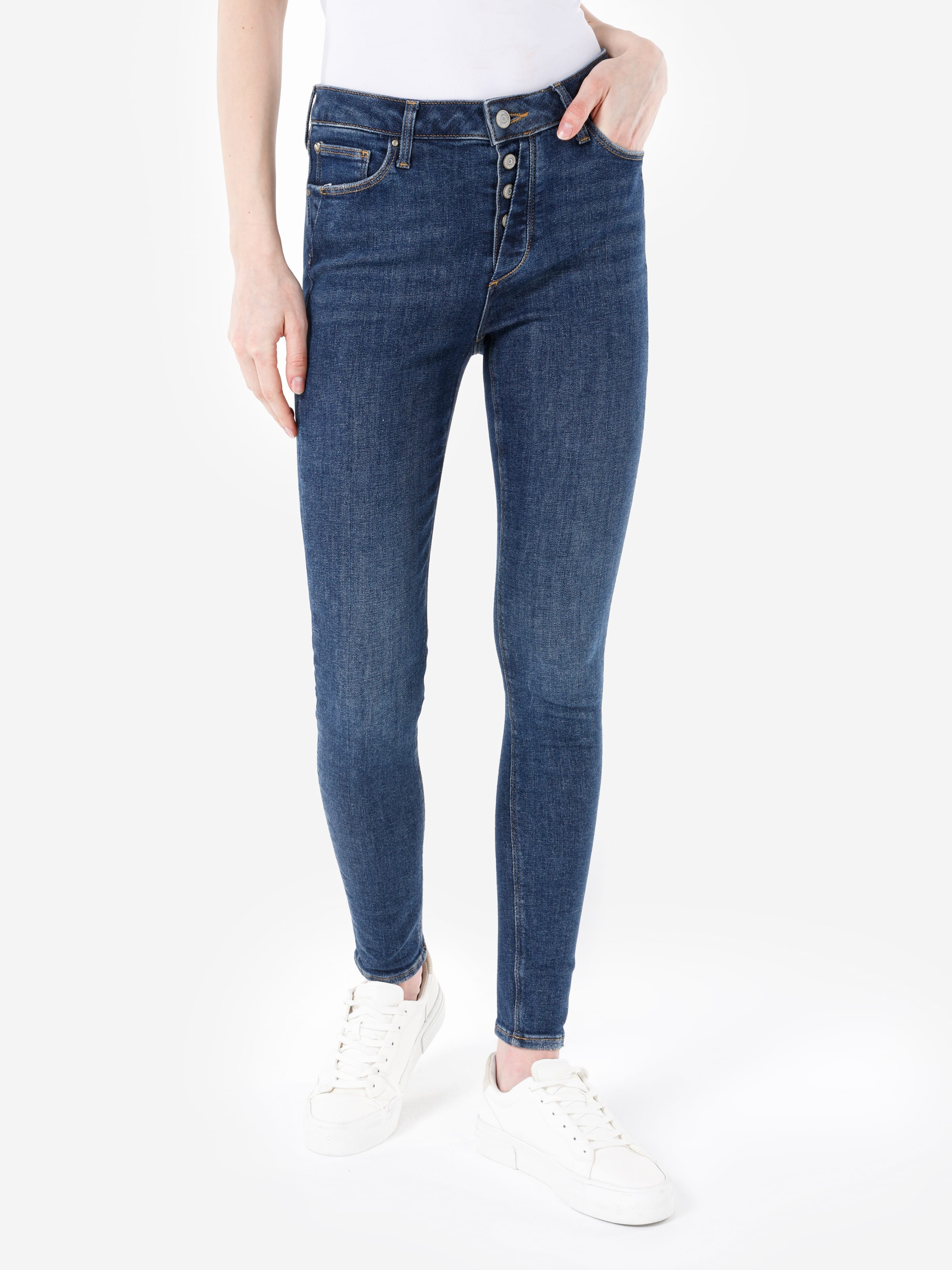 Акція на Джинси Skinny жіночі Colin's 759 Lara CL1067481-DN43153 26-32 Сині від Rozetka