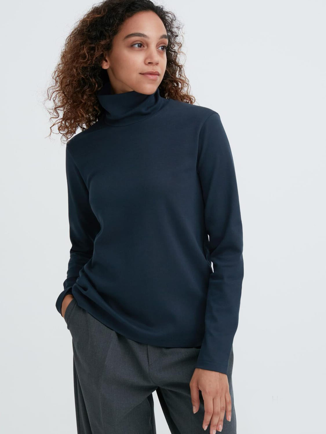 Гольф-водолазка женская Uniqlo 665929825 XS Синяя (1159798843) – в ...