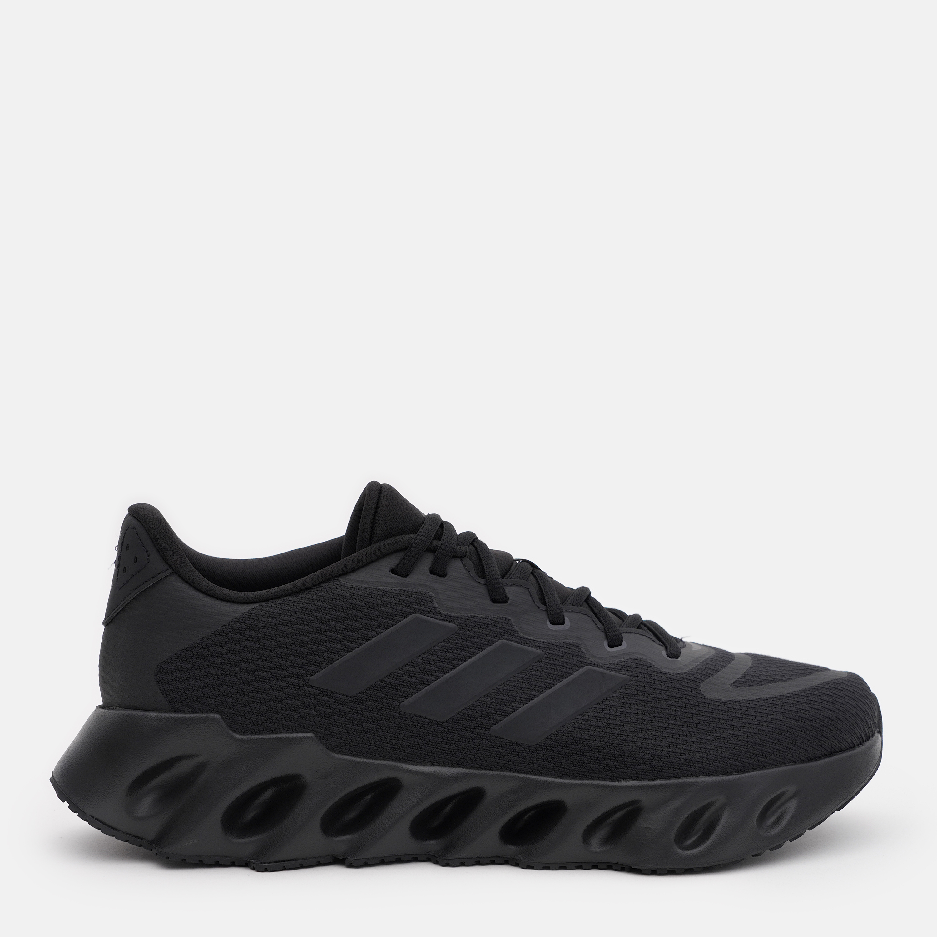 Акція на Чоловічі кросівки для бігу Adidas Switch Run M IF5718 44 (9.5UK) 28 см Cblack/Cblack/Carbon від Rozetka