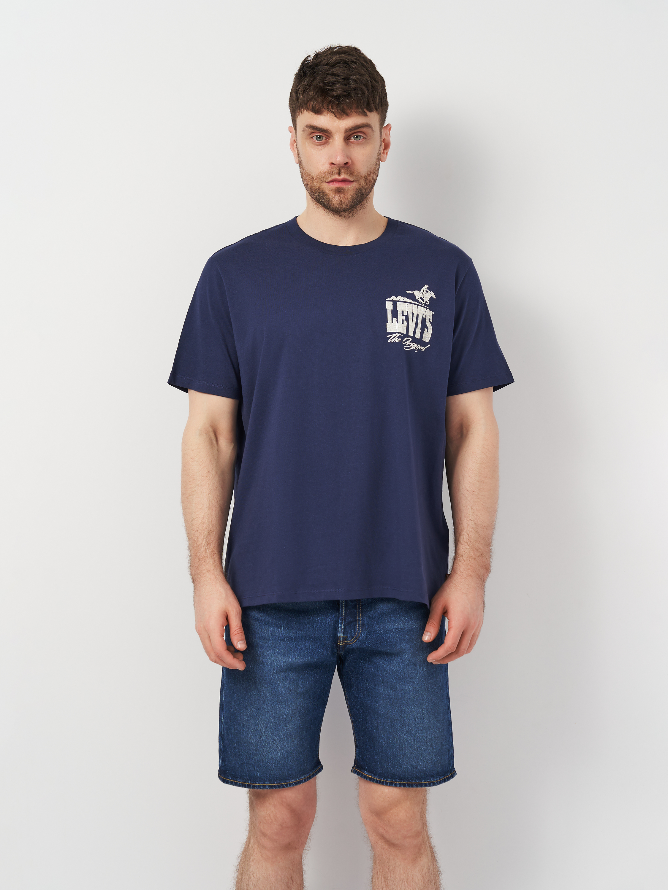 Акція на Футболка бавовняна чоловіча Levi's Graphic Crewneck Tee 22491-1484 M Темно-синя від Rozetka