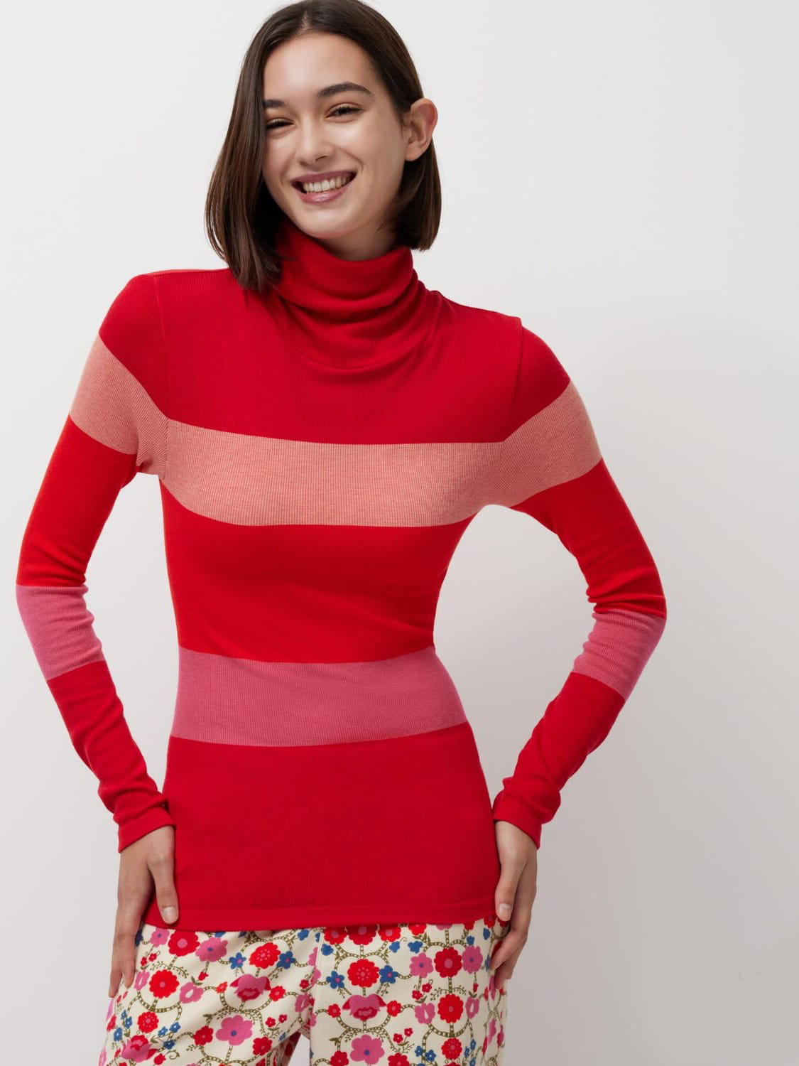 Гольф-водолазка теплая женская Uniqlo 727112163 L Красная (1159800451 ...