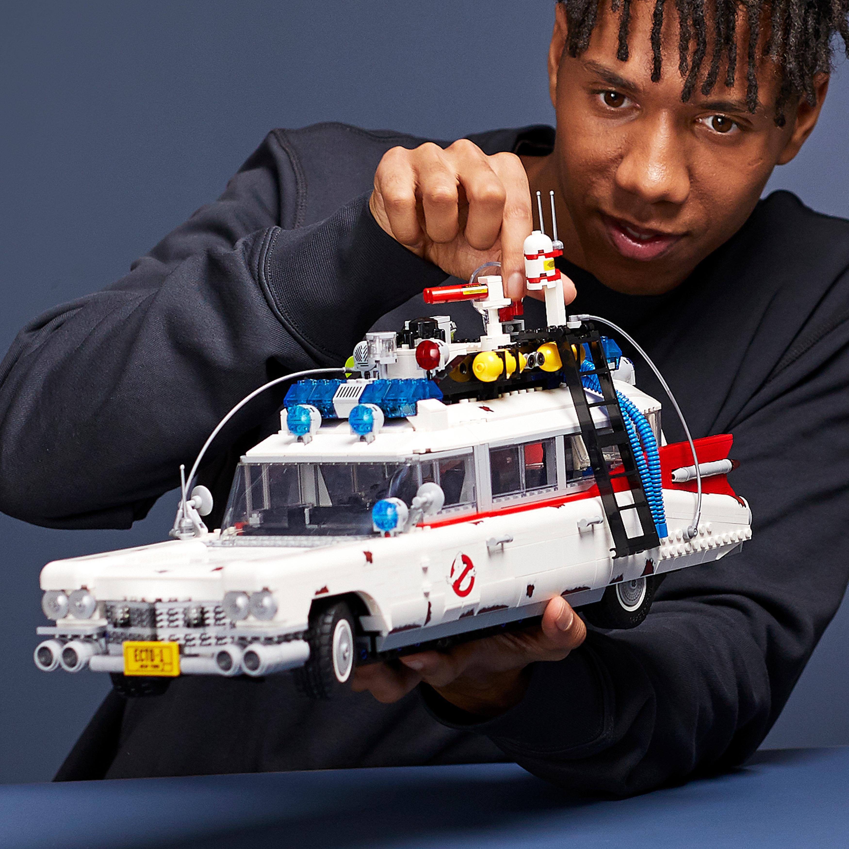 Конструктор LEGO Icons Автомобиль ECTO-1 Охотников за привидениями 2352  детали (10274) – фото, отзывы, характеристики в интернет-магазине ROZETKA |  Купить в Украине: Киеве, Харькове, Днепре, Одессе, Запорожье, Львове