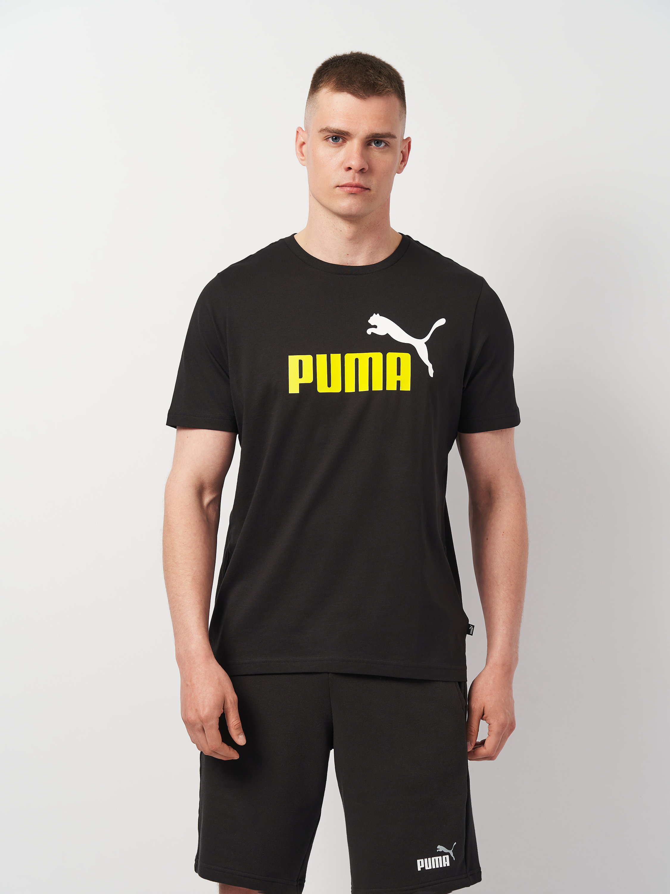 Акція на Футболка чоловіча Puma Essentials+ 58675959 S Чорна з принтом від Rozetka