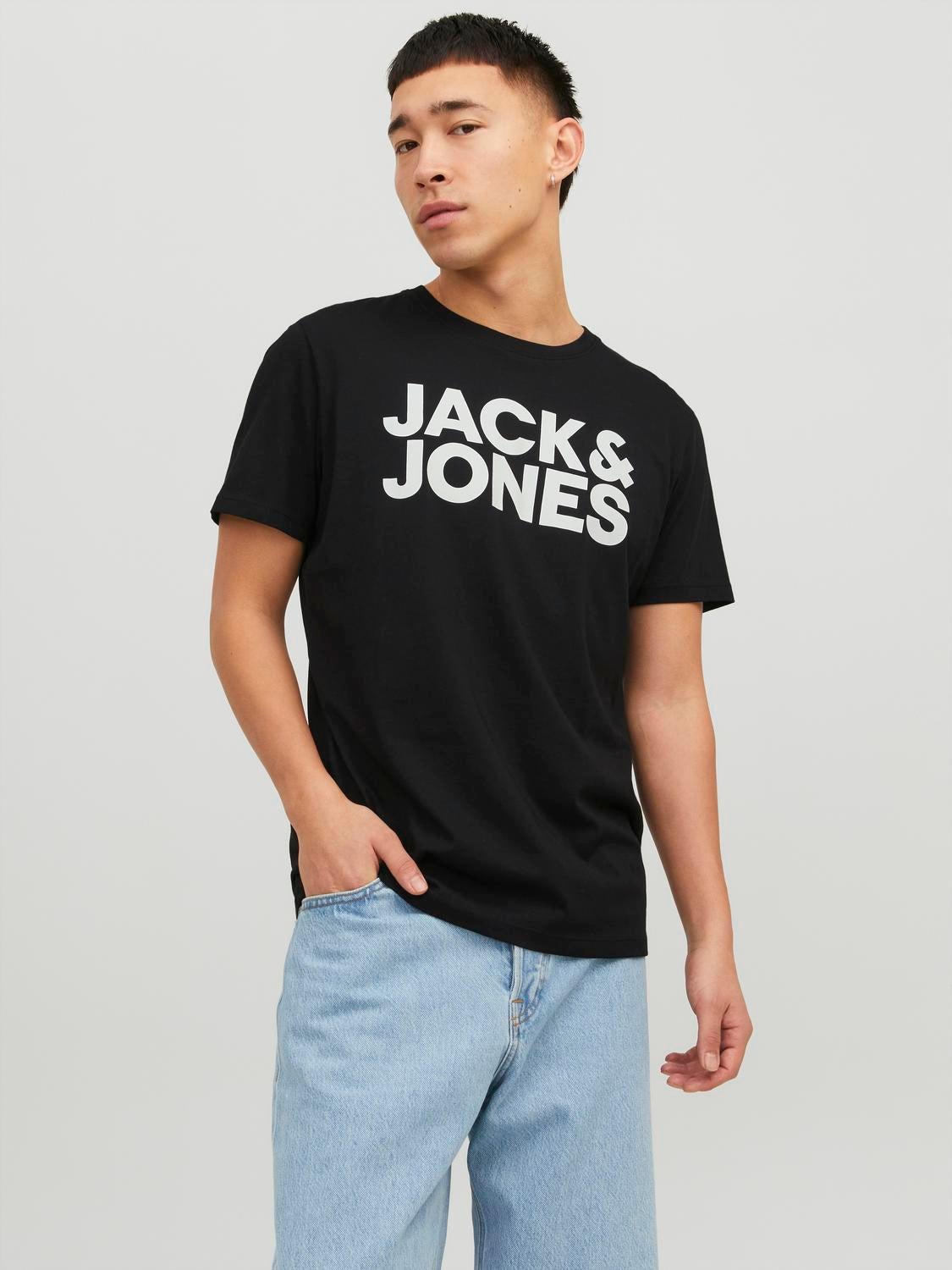 Акція на Футболка JACK & JONES 12151955-3 S Black від Rozetka