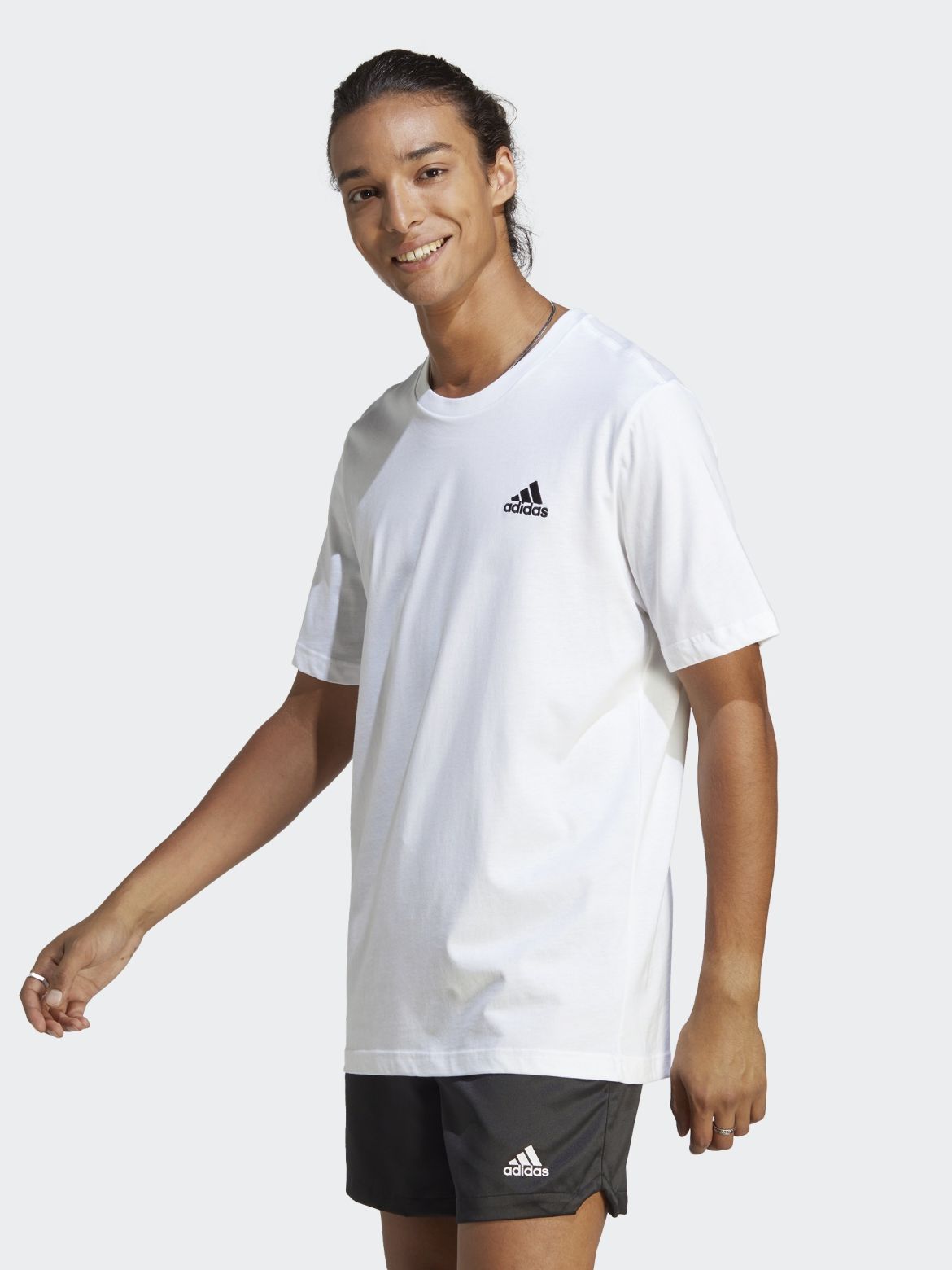 Акція на Футболка чоловіча Adidas Sportswear M Sl Sj T IC9286 XL White від Rozetka
